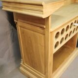 Oak and walnut bar