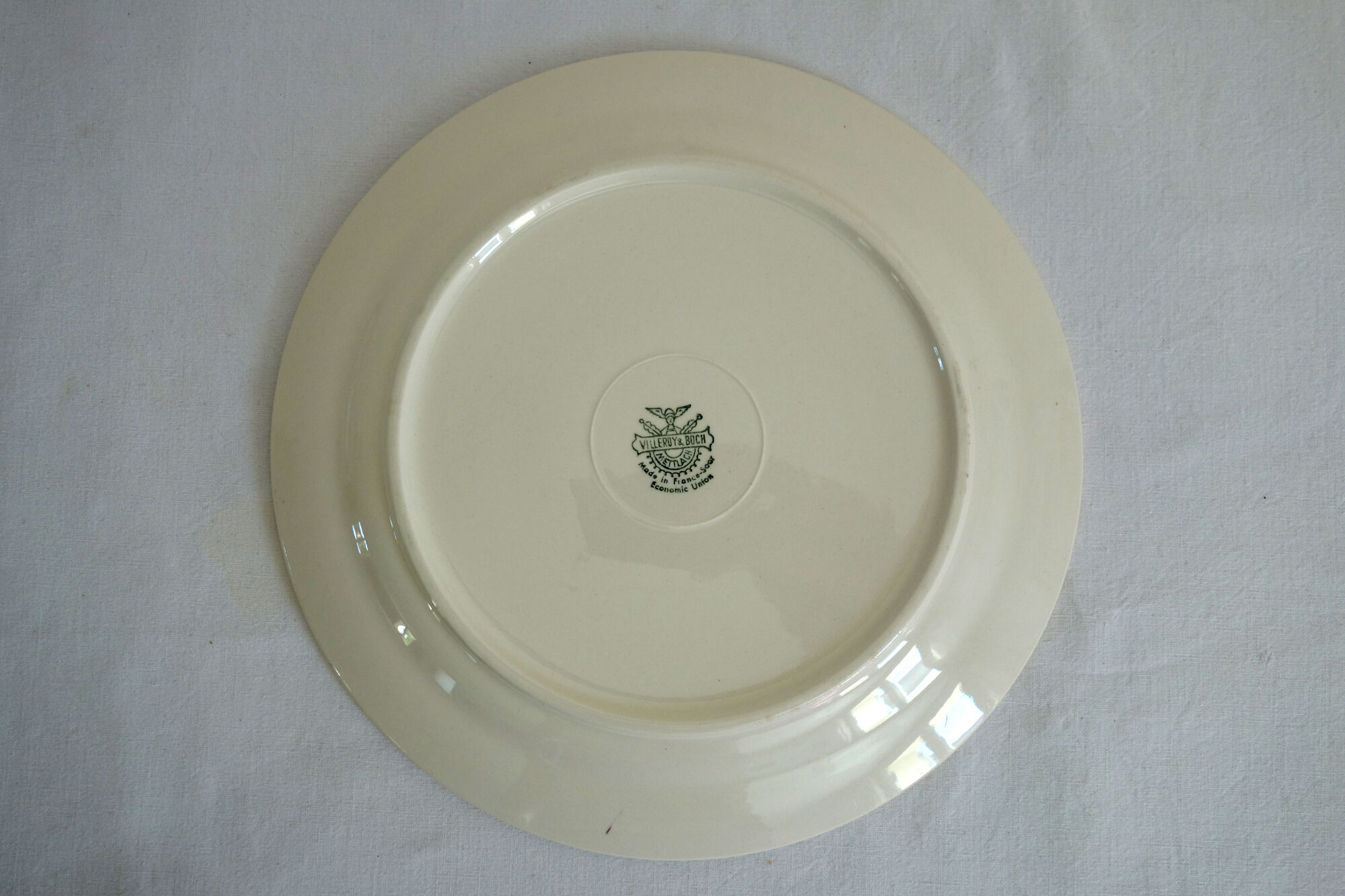 Set of 10 flat plates Villeroy and Boch, vintage Mettlach
