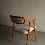 Fauteuil scandinave en fausse fourrure de mouton retournée | Années 1960