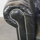 Black 2.5-seater cow leather English chesterfield sofa