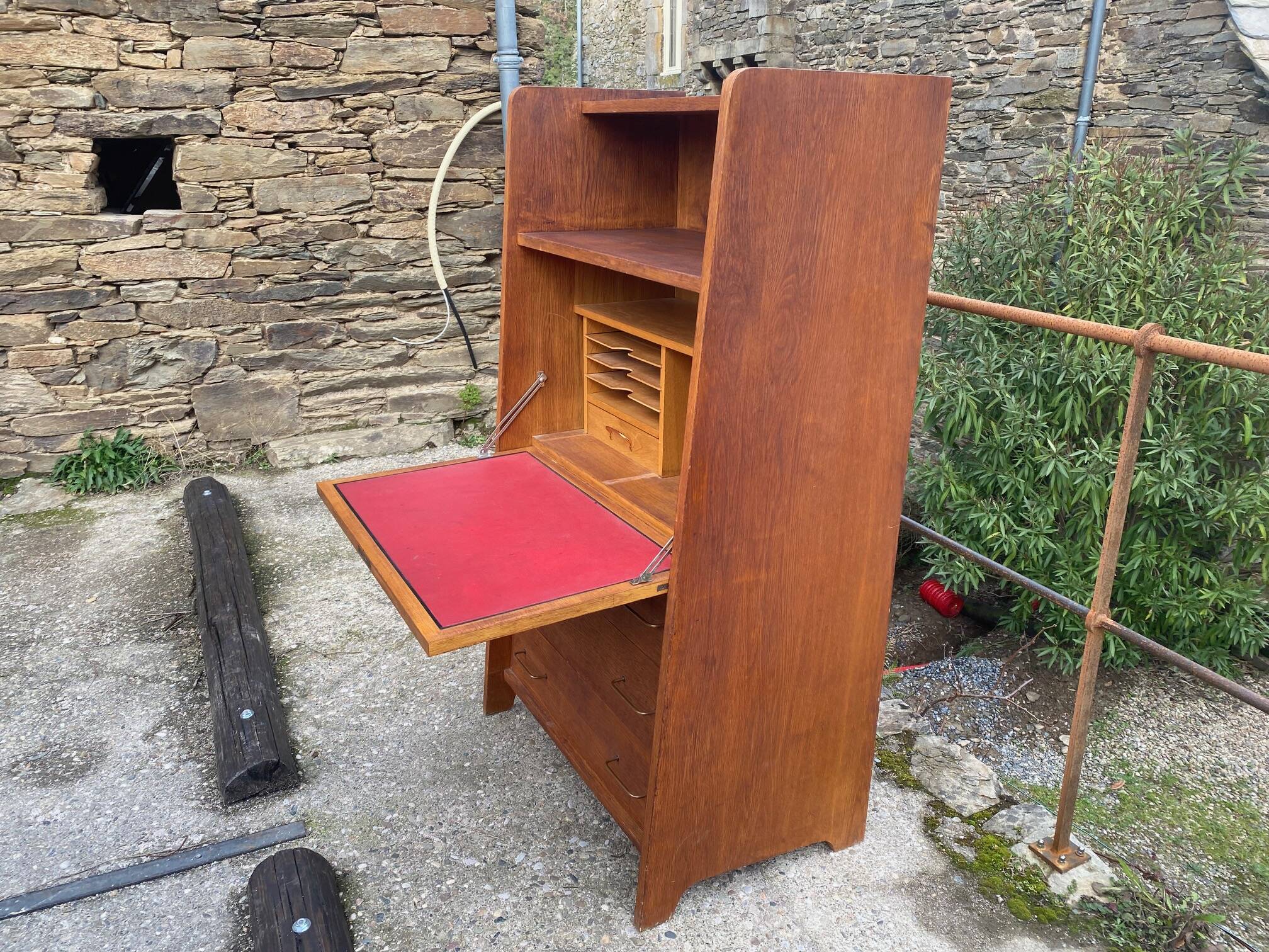 Secretary from the 1960s