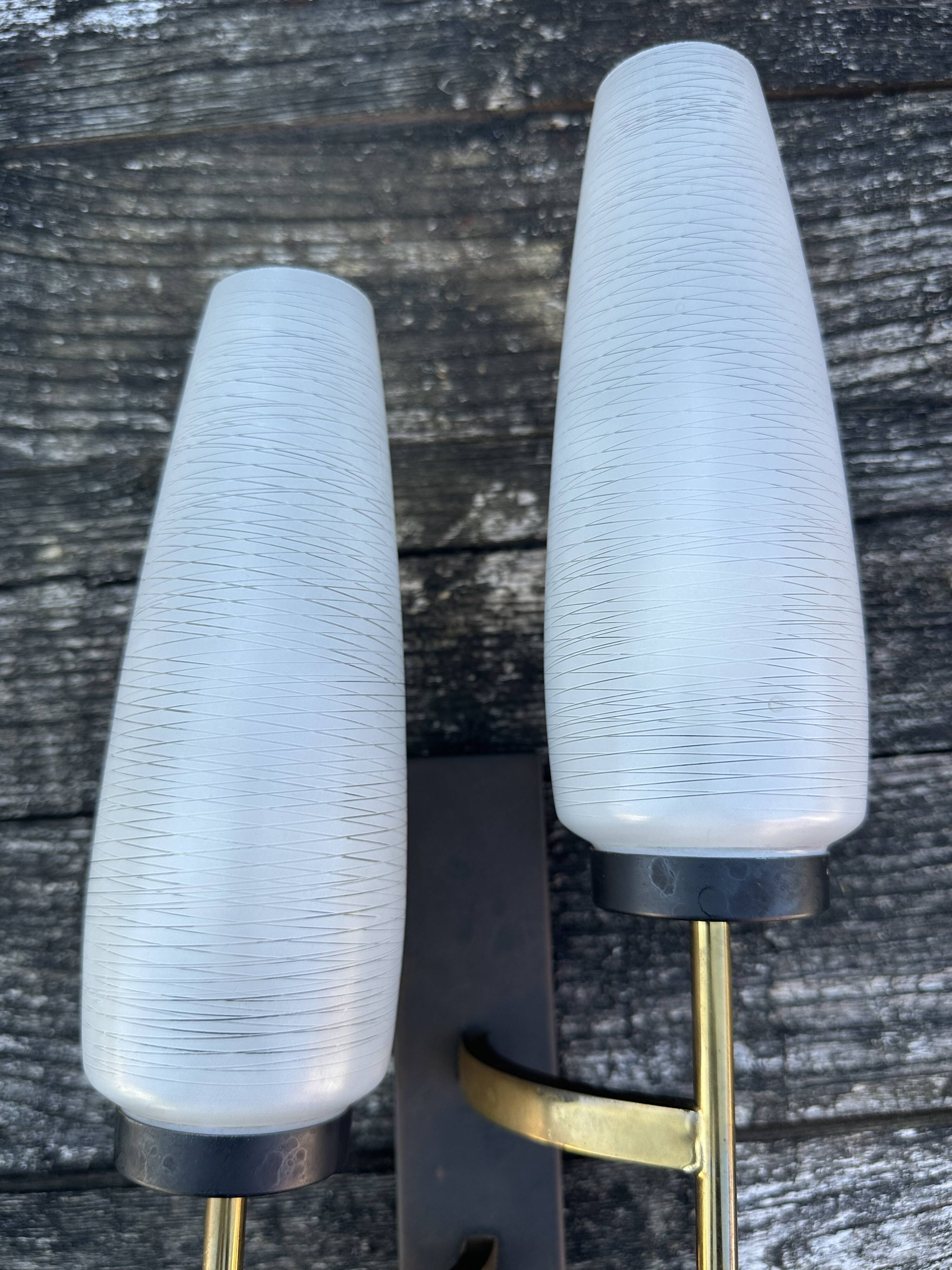 Lunel double wall light in brass and metal, vintage 1950s