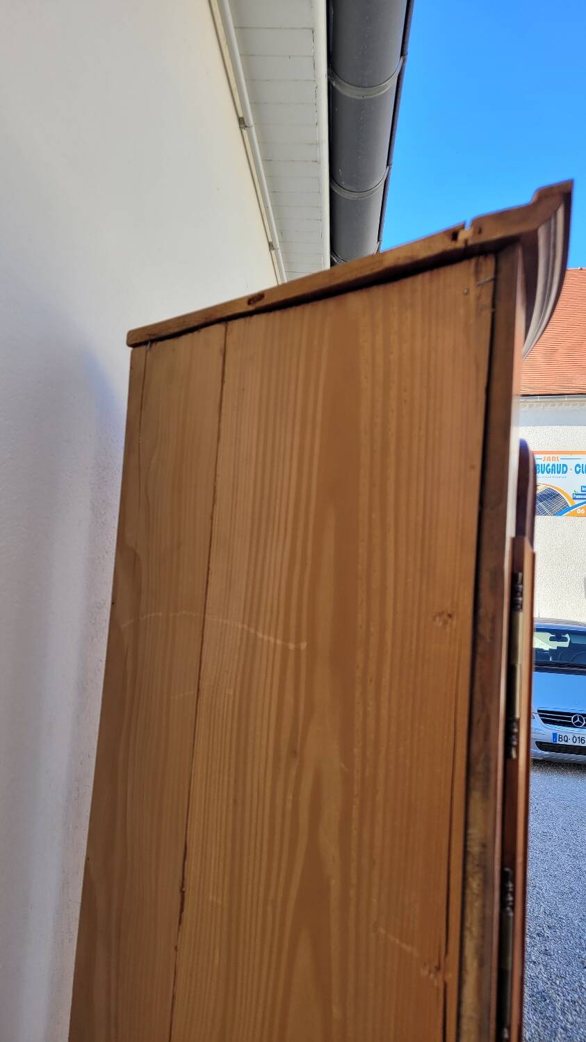 Corner glazed corner cabinet in old cherry wood 1900s
