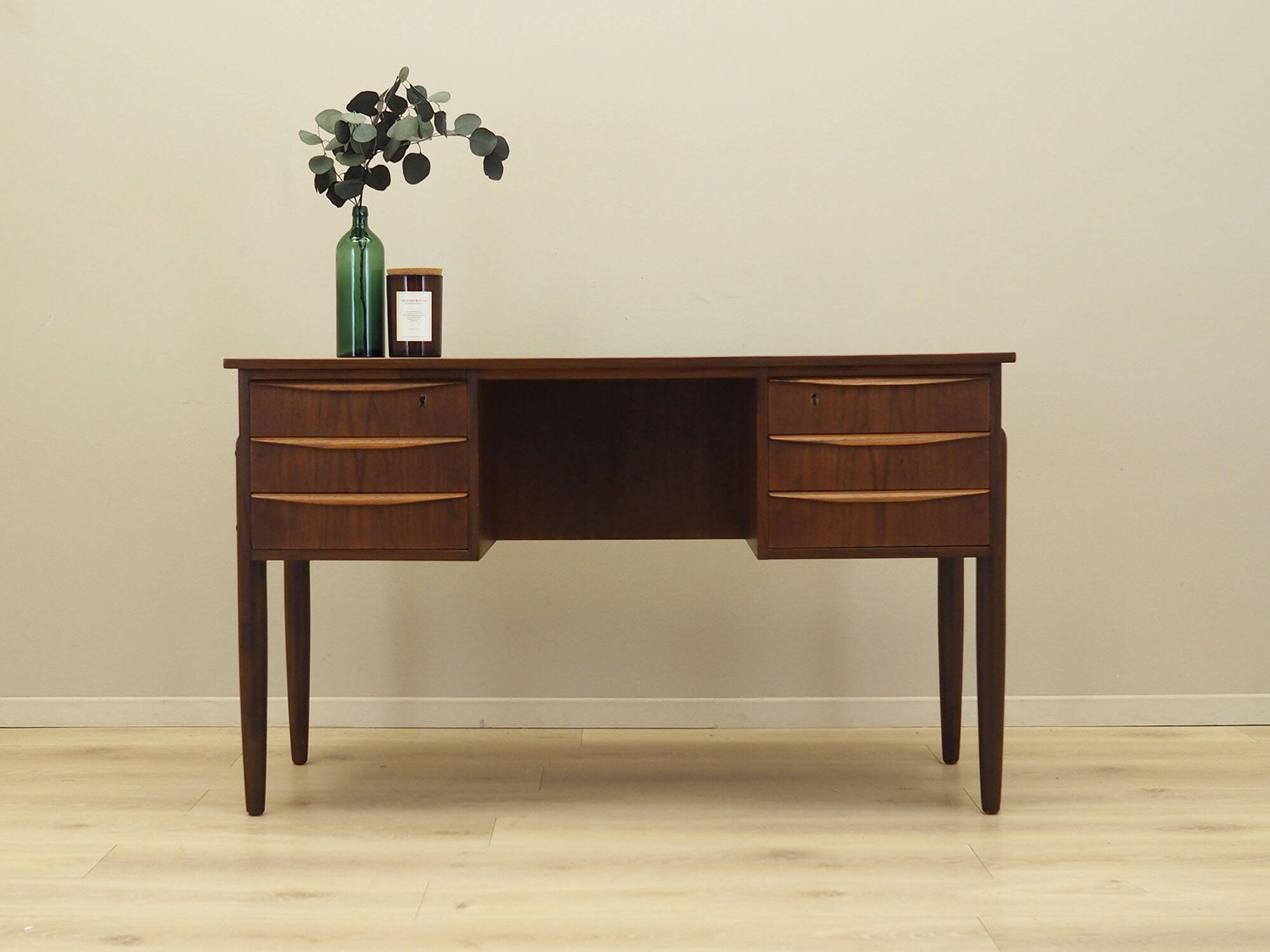 Teak desk, Danish design, 1960s, manufactured in Denmark