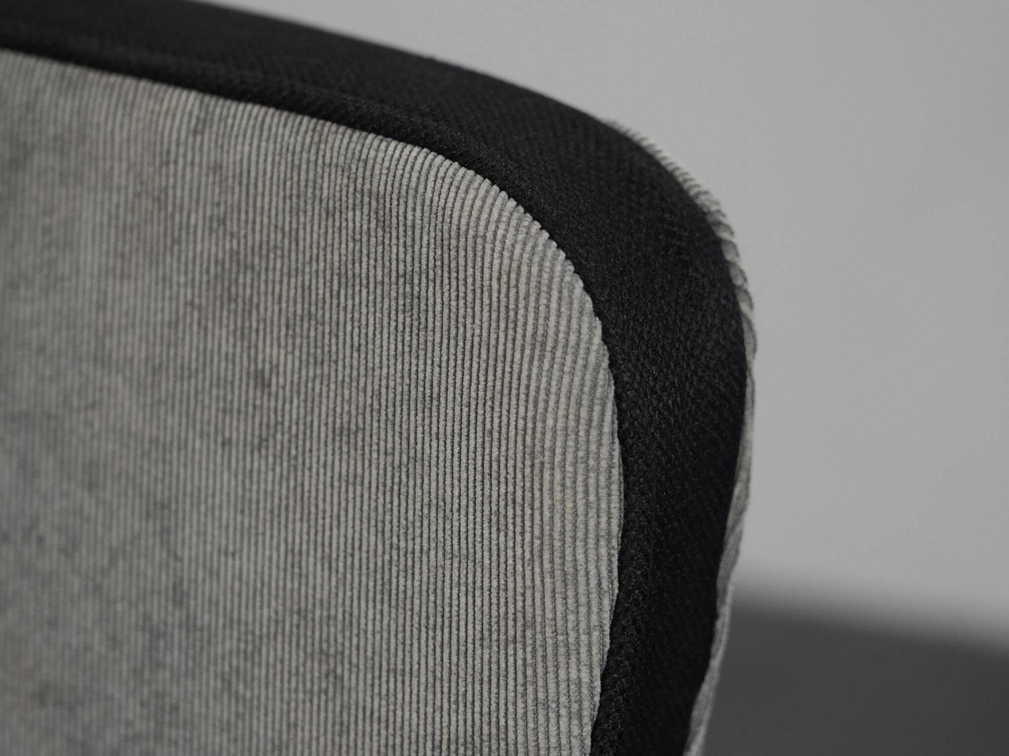 Fauteuil moderniste par Ahrend de Cirkel, Pays-Bas, années 1960.