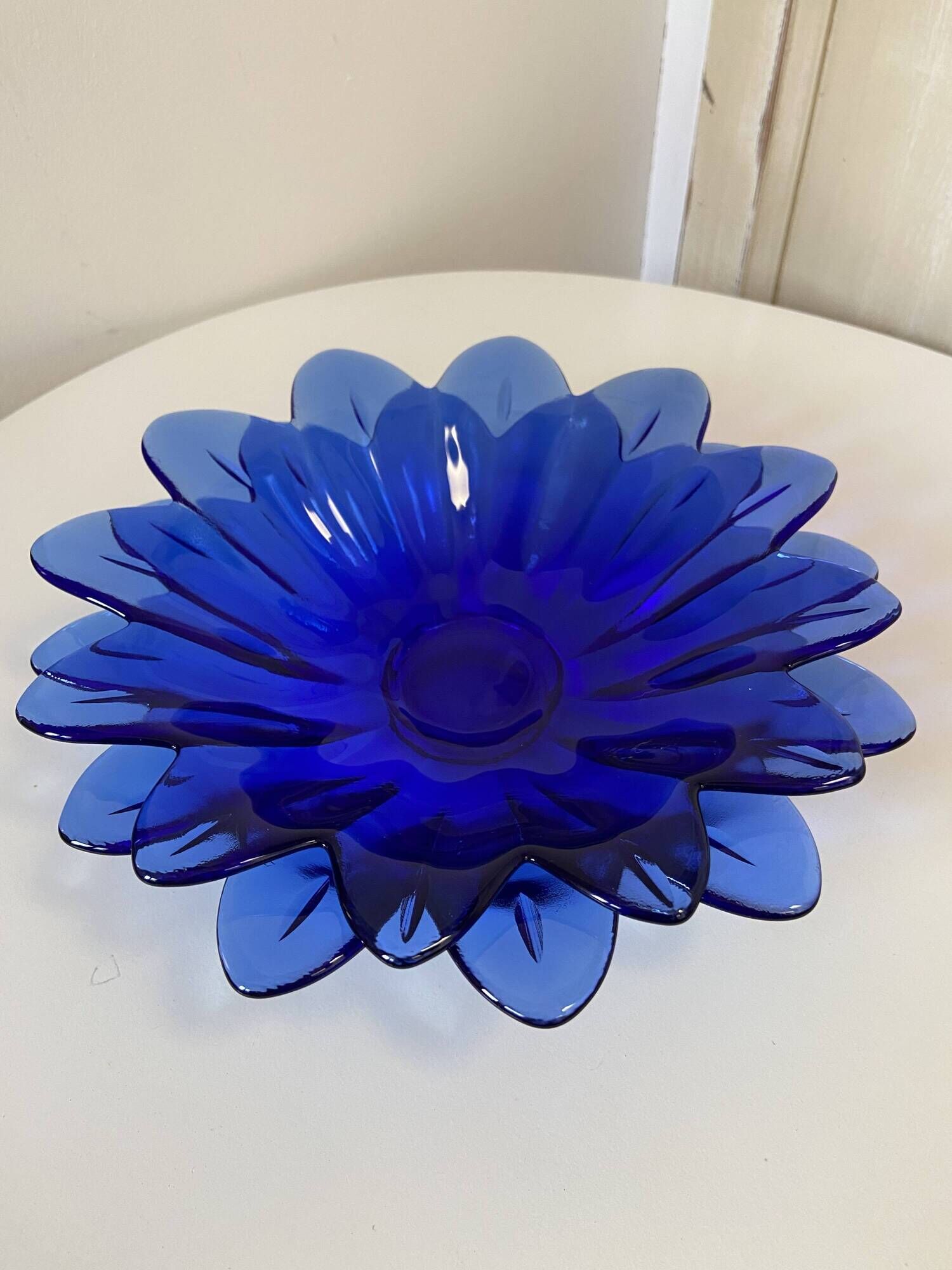 Set of 2 small plates fruit cup in the shape of a daisy/blue flower - pocket tray / ashtray