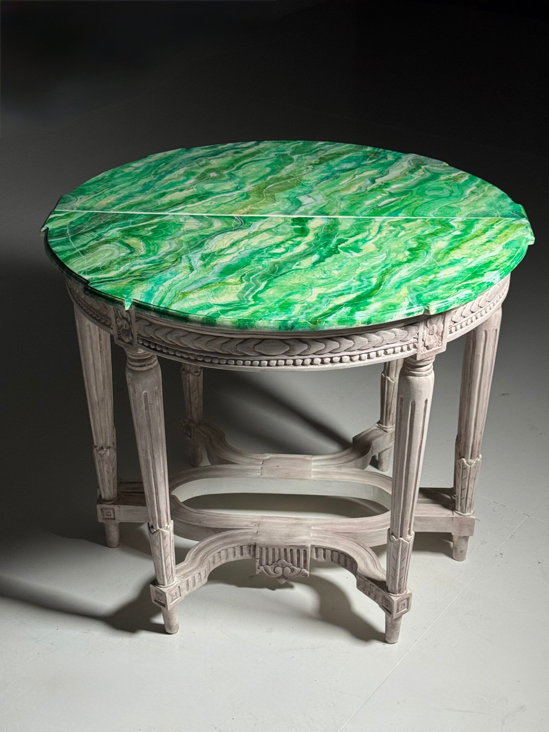 Set of 2 Louis Seize style side tables