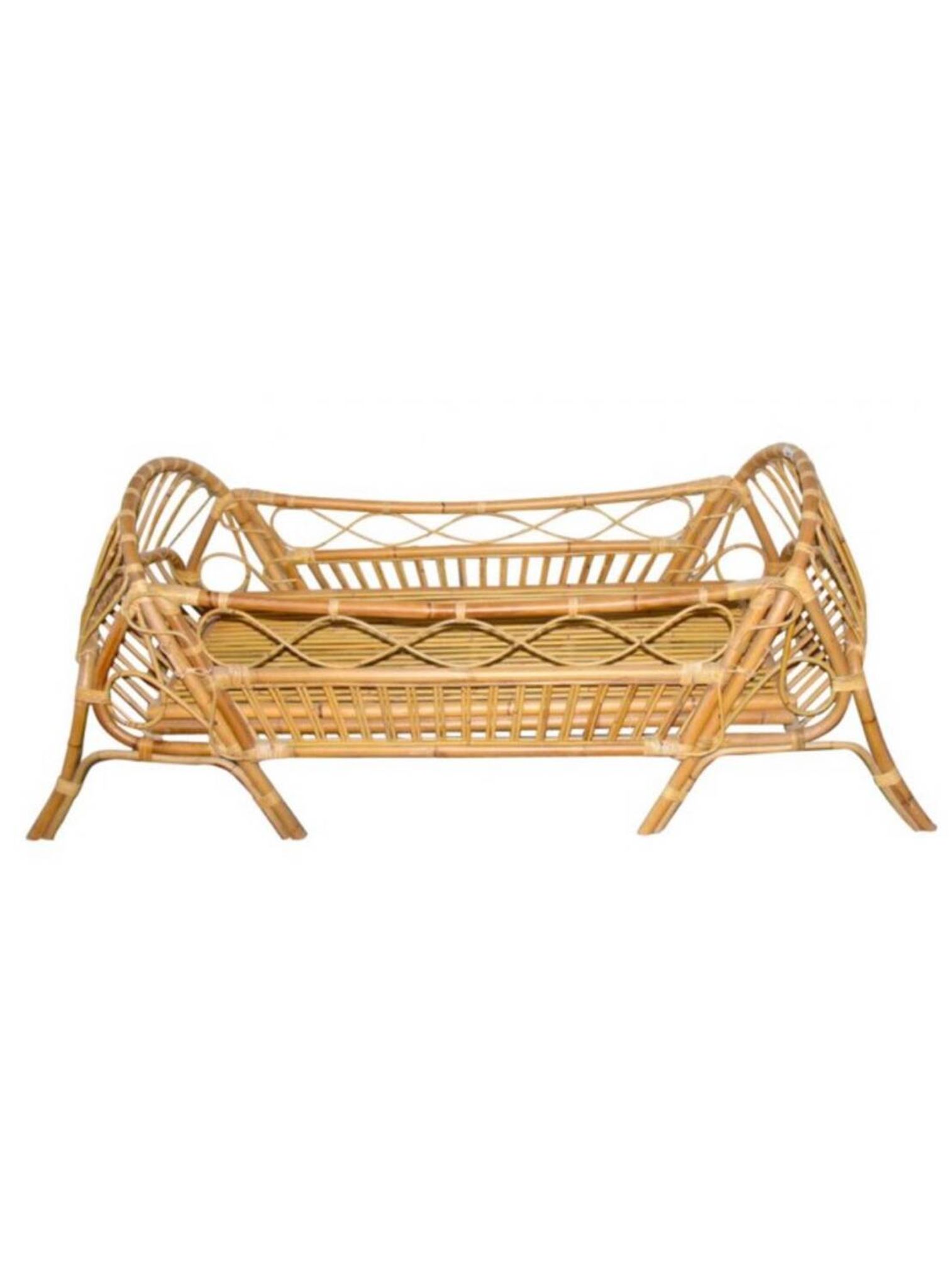 Rattan bed