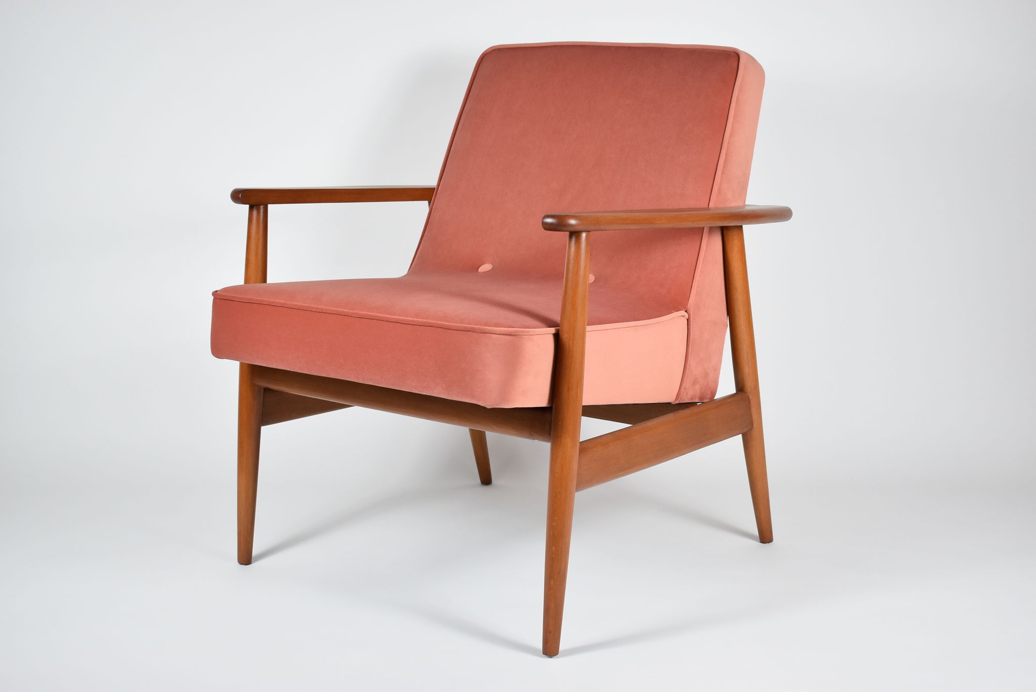 Pink velvet armchair, designer M. Zielinski, 1960s, Poland