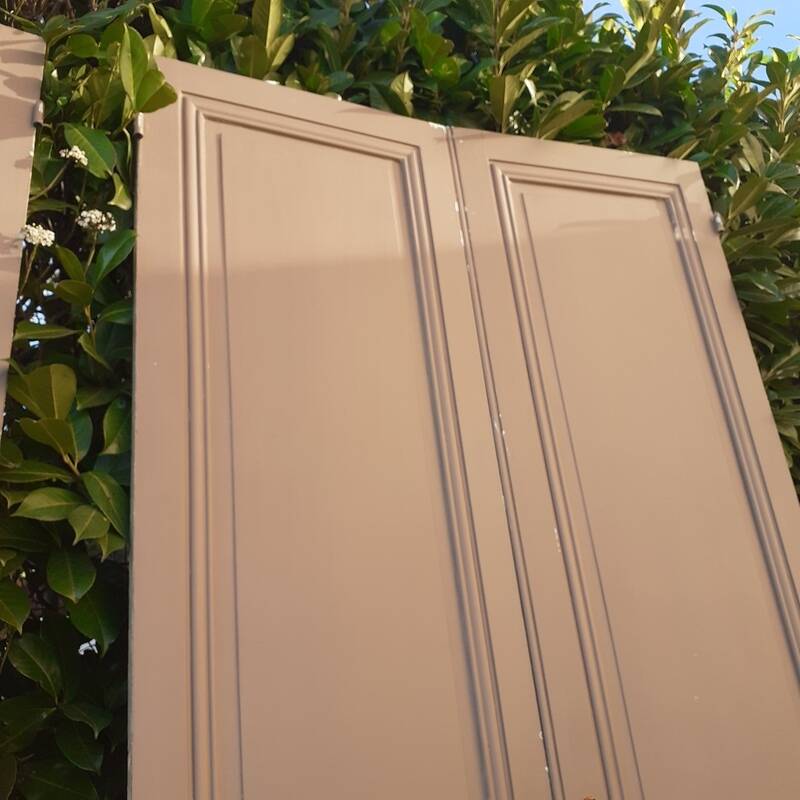 2 pairs of large 19th-century Haussmann-style cupboard doors.