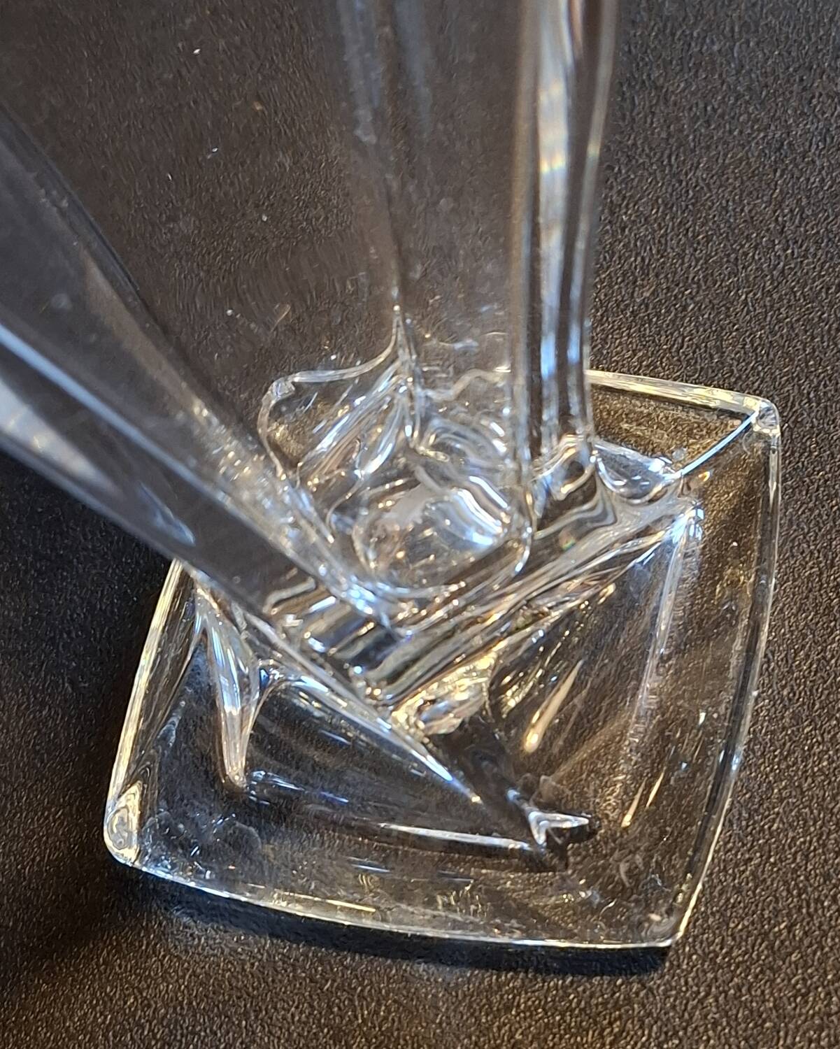 Contemporary crystal vase