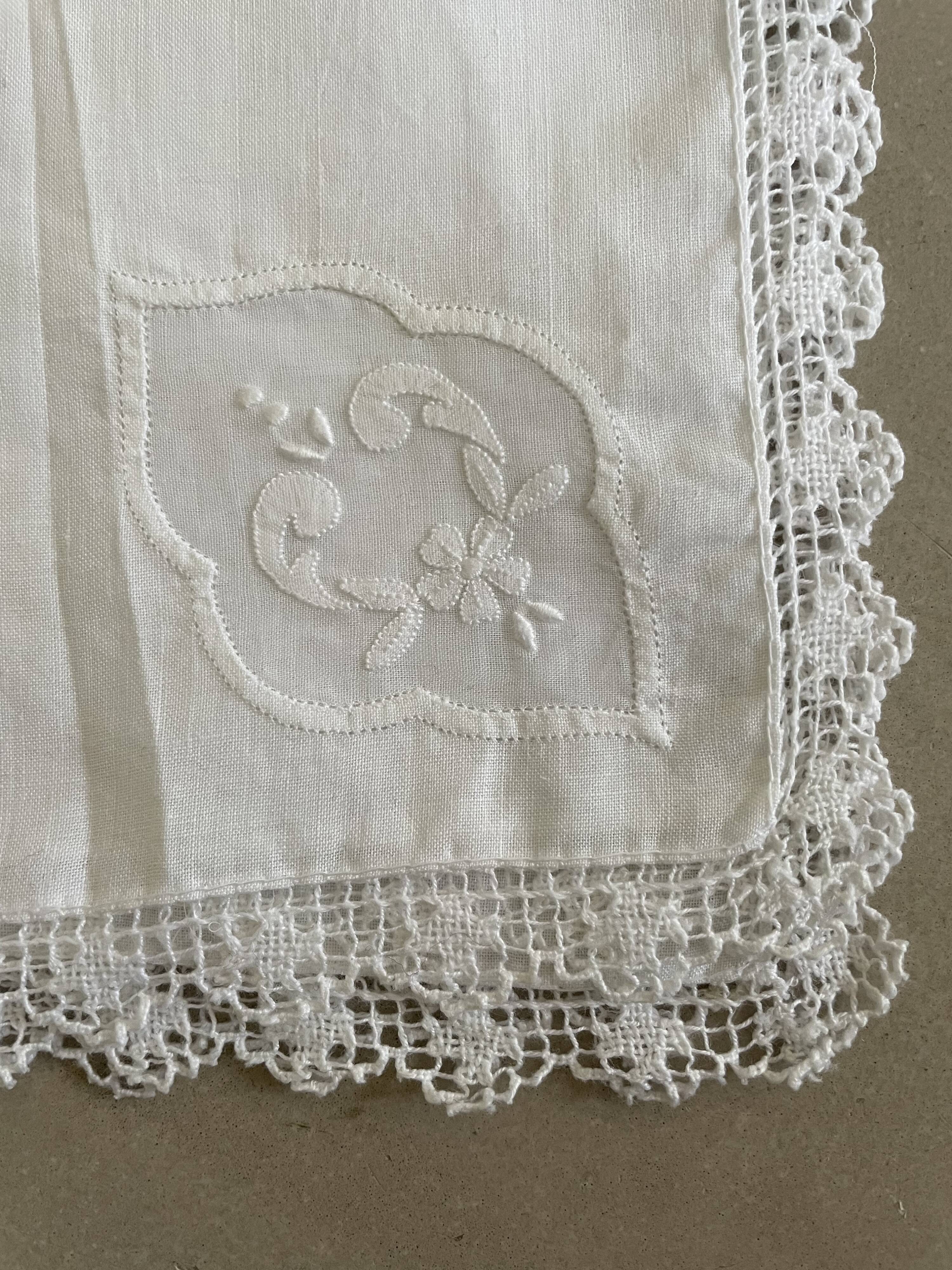 Lot de 6 serviettes de tables anciennes