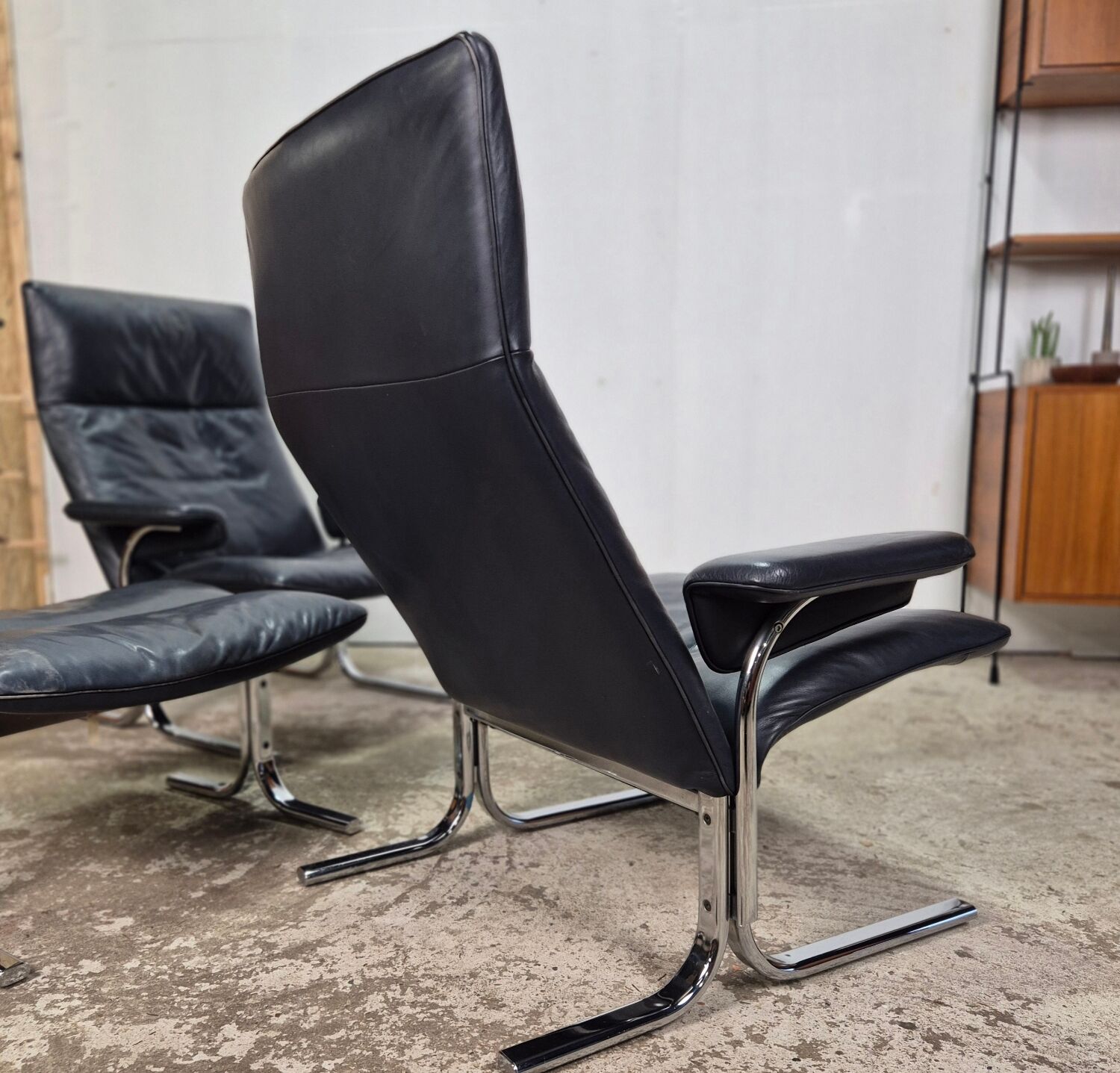 Set price! De Sede DS-2030 2x lounge chair + ottoman, vintage