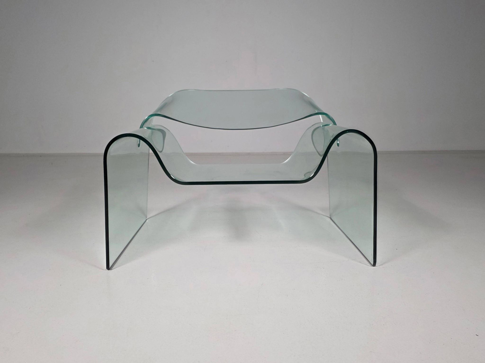 "Ghost" chair in glass by Cini Boeri for FIAM Italy, 1980s.