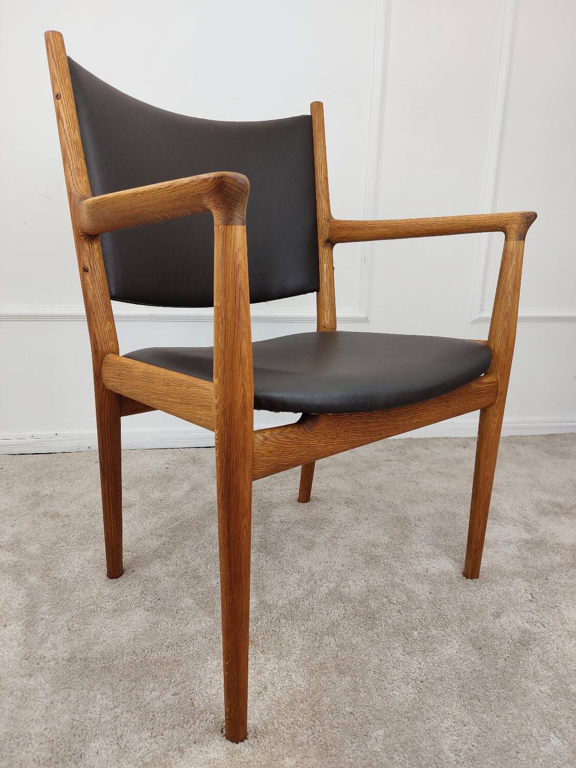 JH513 armchair by HJ Wegner for Johannes Andersen