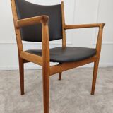 JH513 armchair by HJ Wegner for Johannes Andersen