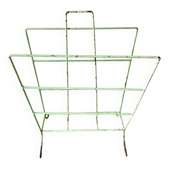 Water green metal magazine rack