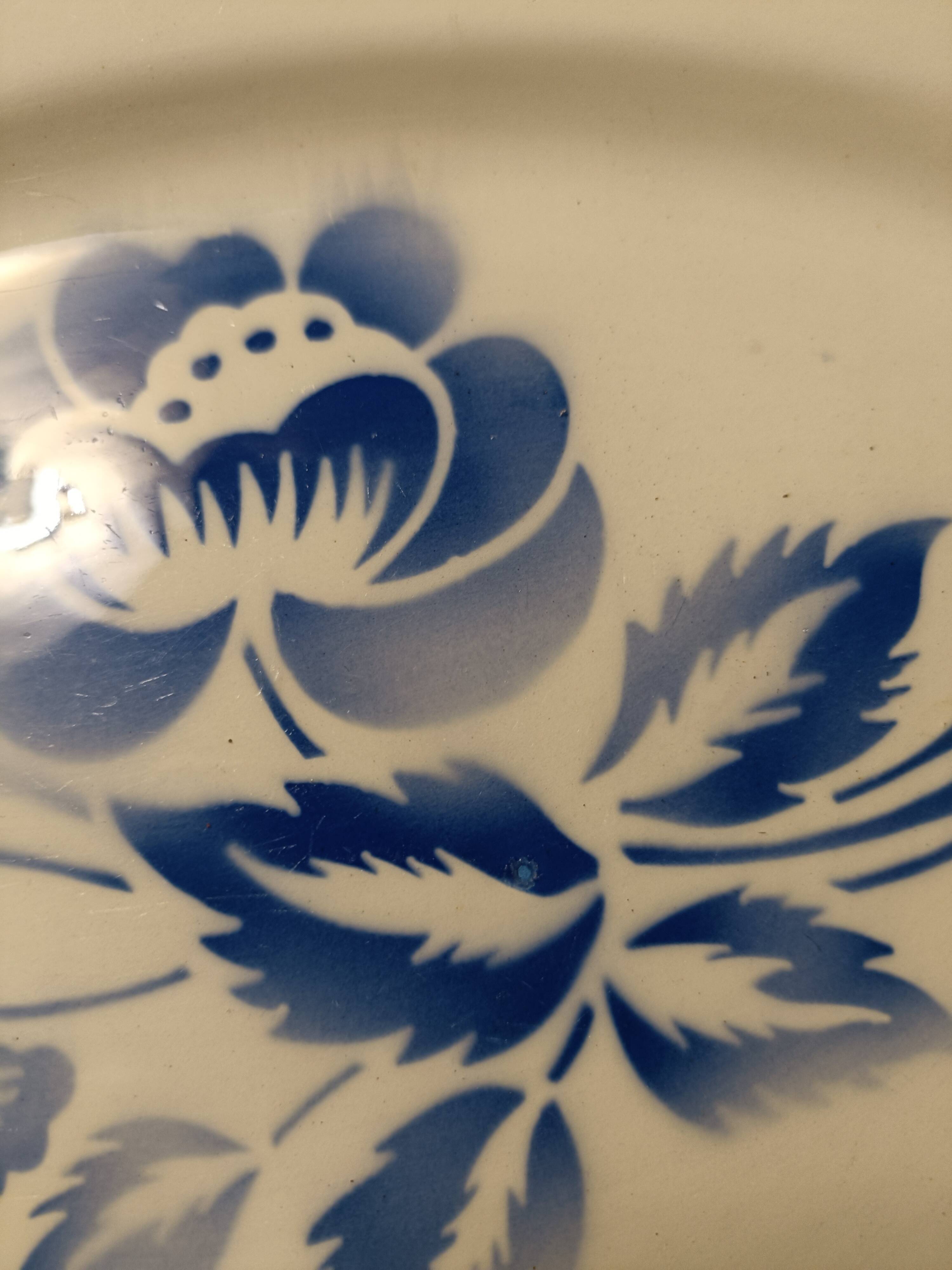 Digoin Sarreguemines oval dish with Simone decoration