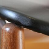 4 Scandinavian chairs in solid wood and black imitation leather