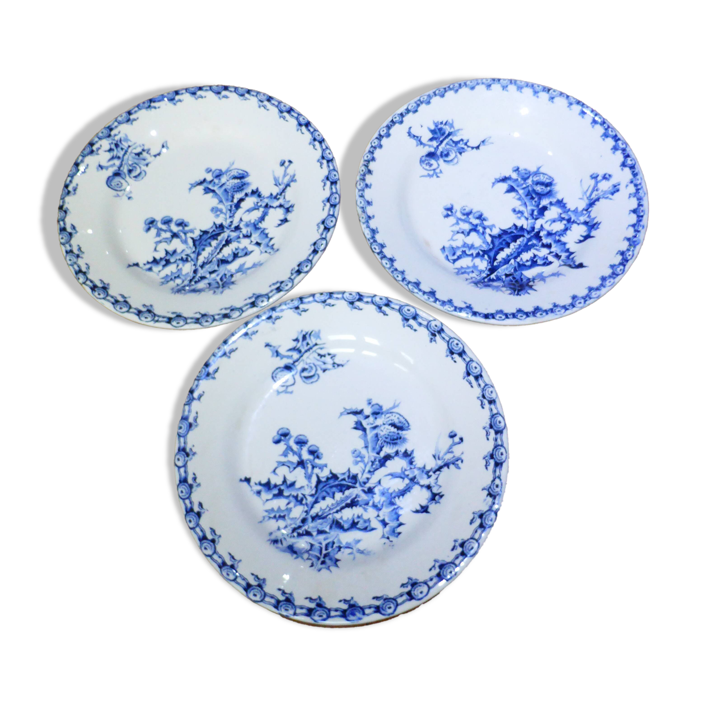 3 Gien Chardons dinner plates