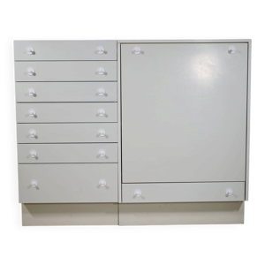 Buffet haut postmoderne