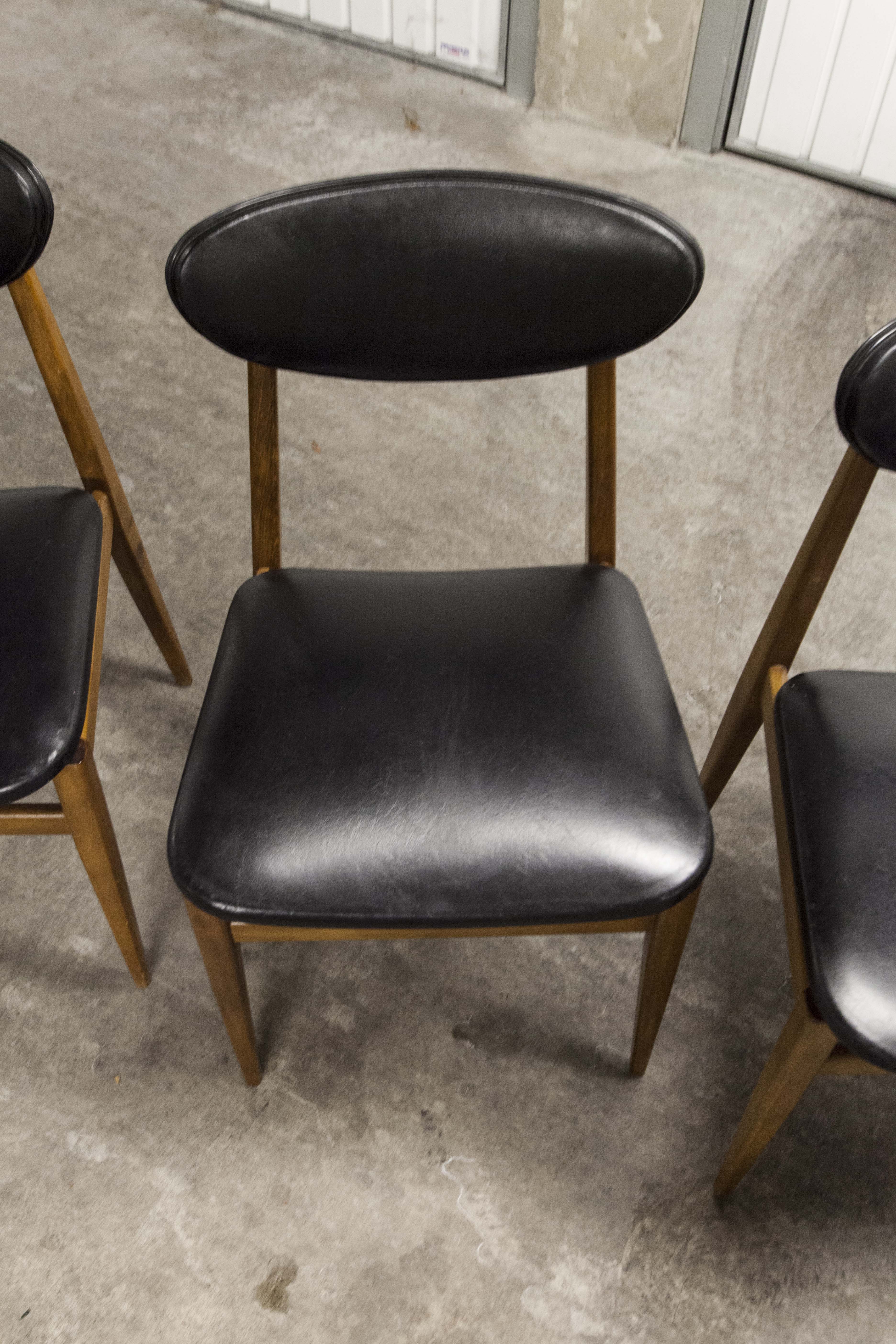 6 Teak chairs with oval back