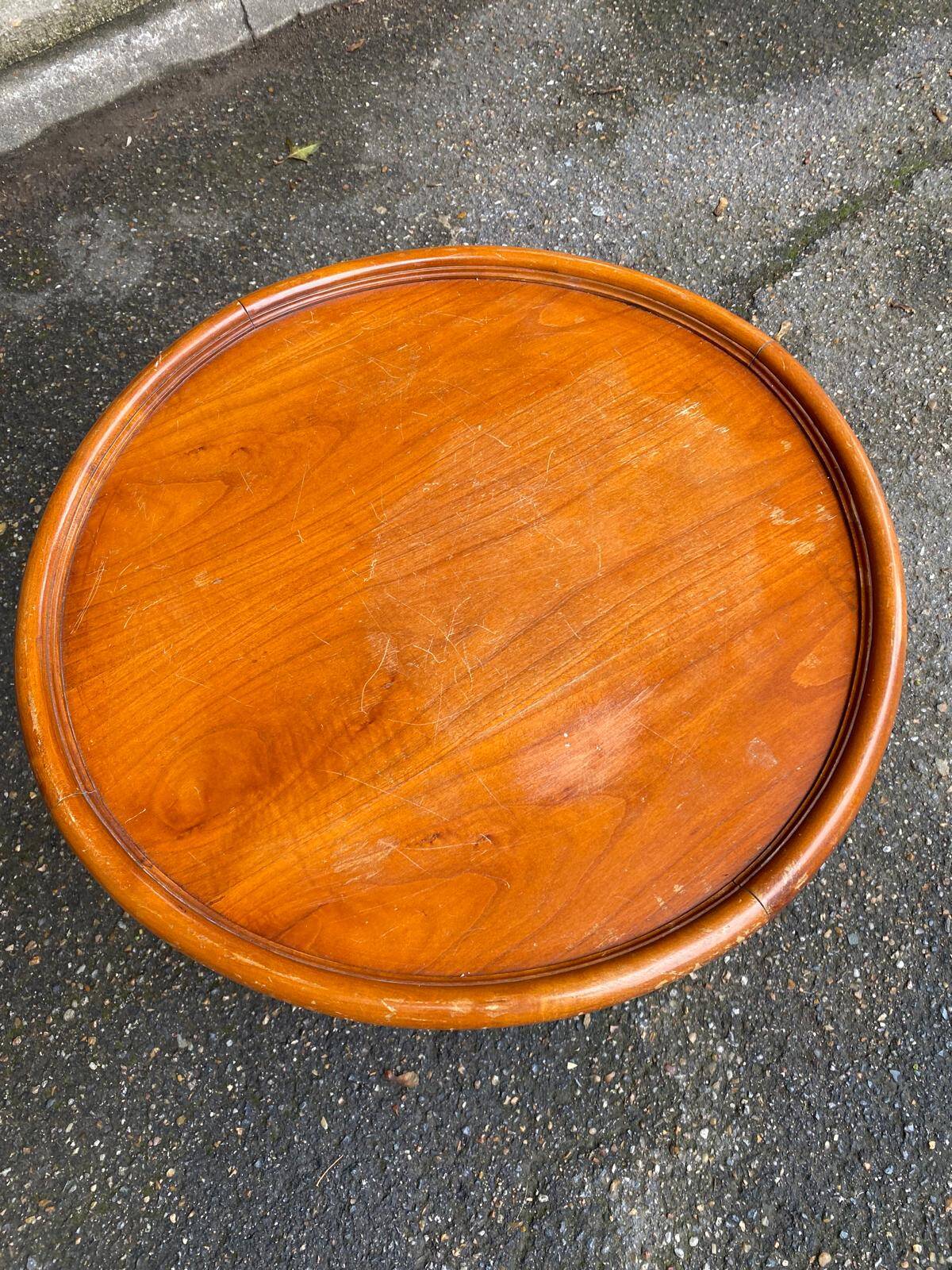 Louis XV round coffee table in solid wood