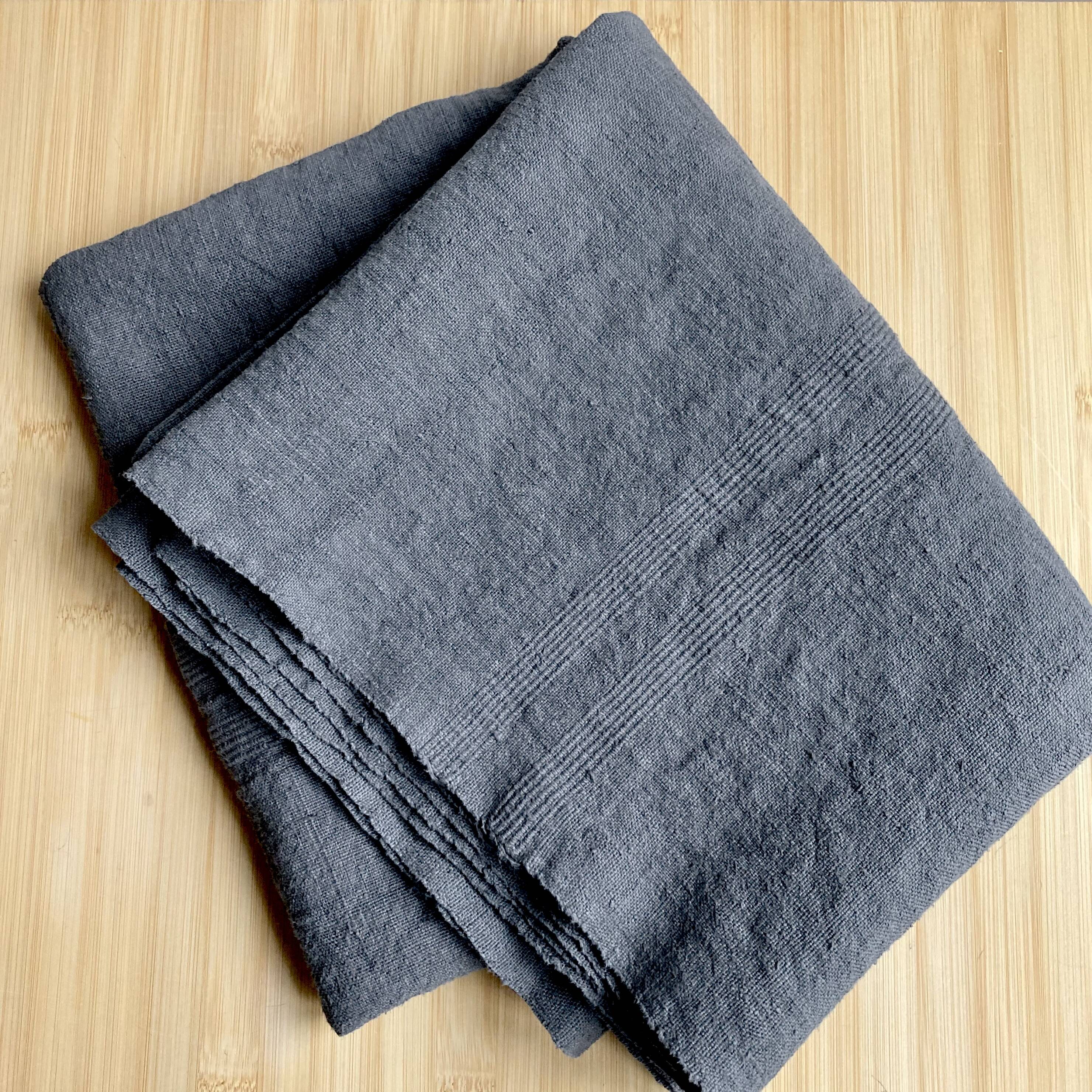 Antique hemp tablecloth / gray