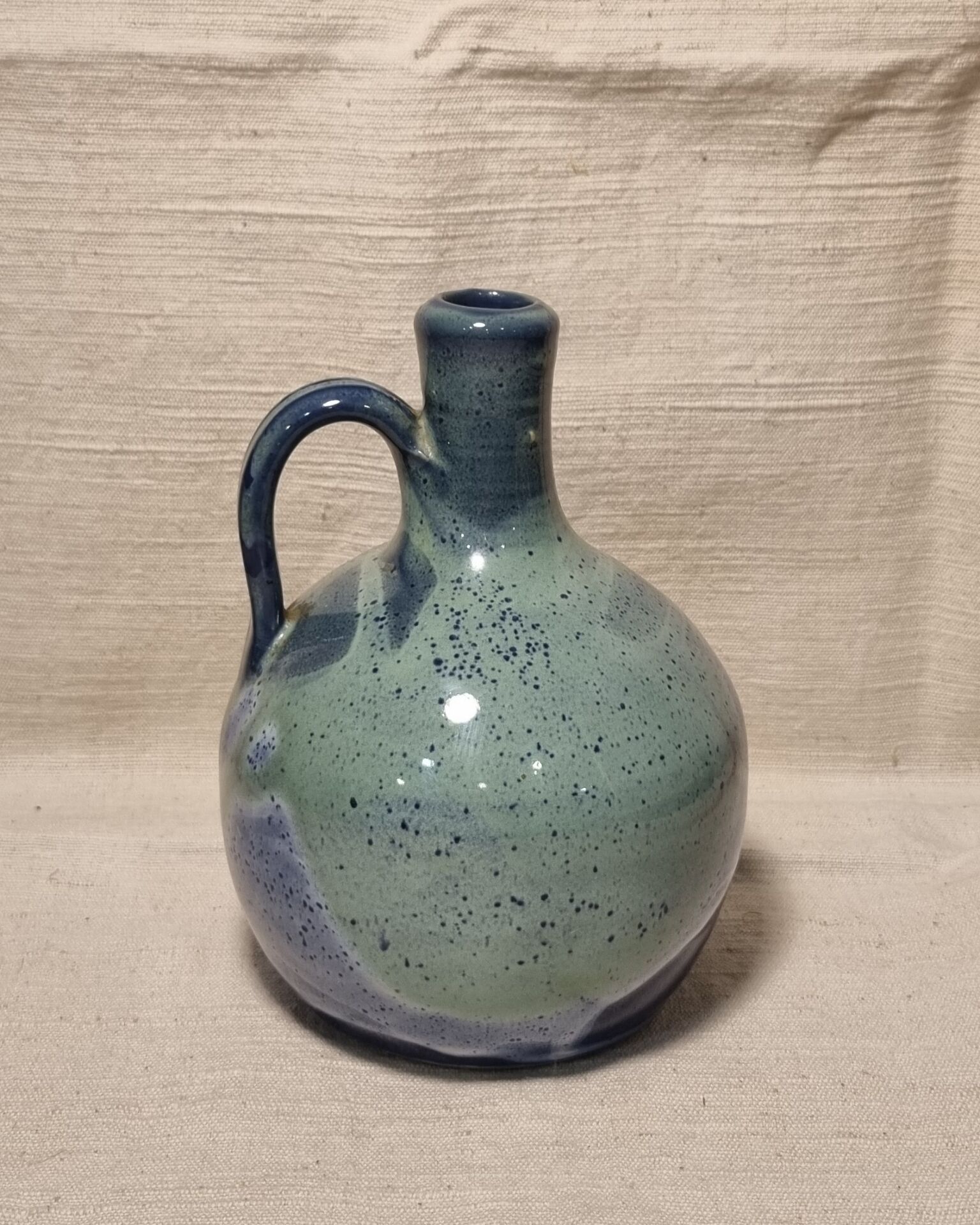 Bouteille en grès émaillé