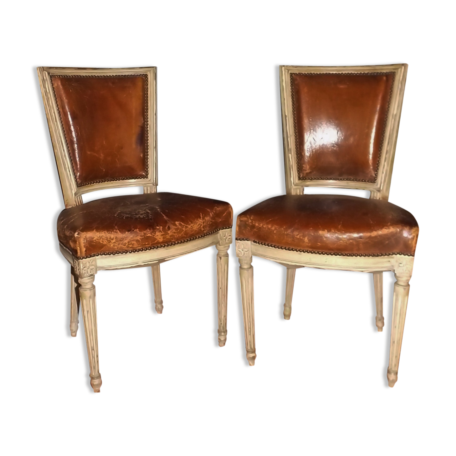 Pair of chairs carts Louis XVI garnish fine leather XIX