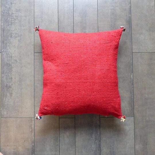 Moroccan Berber cushion Red and White