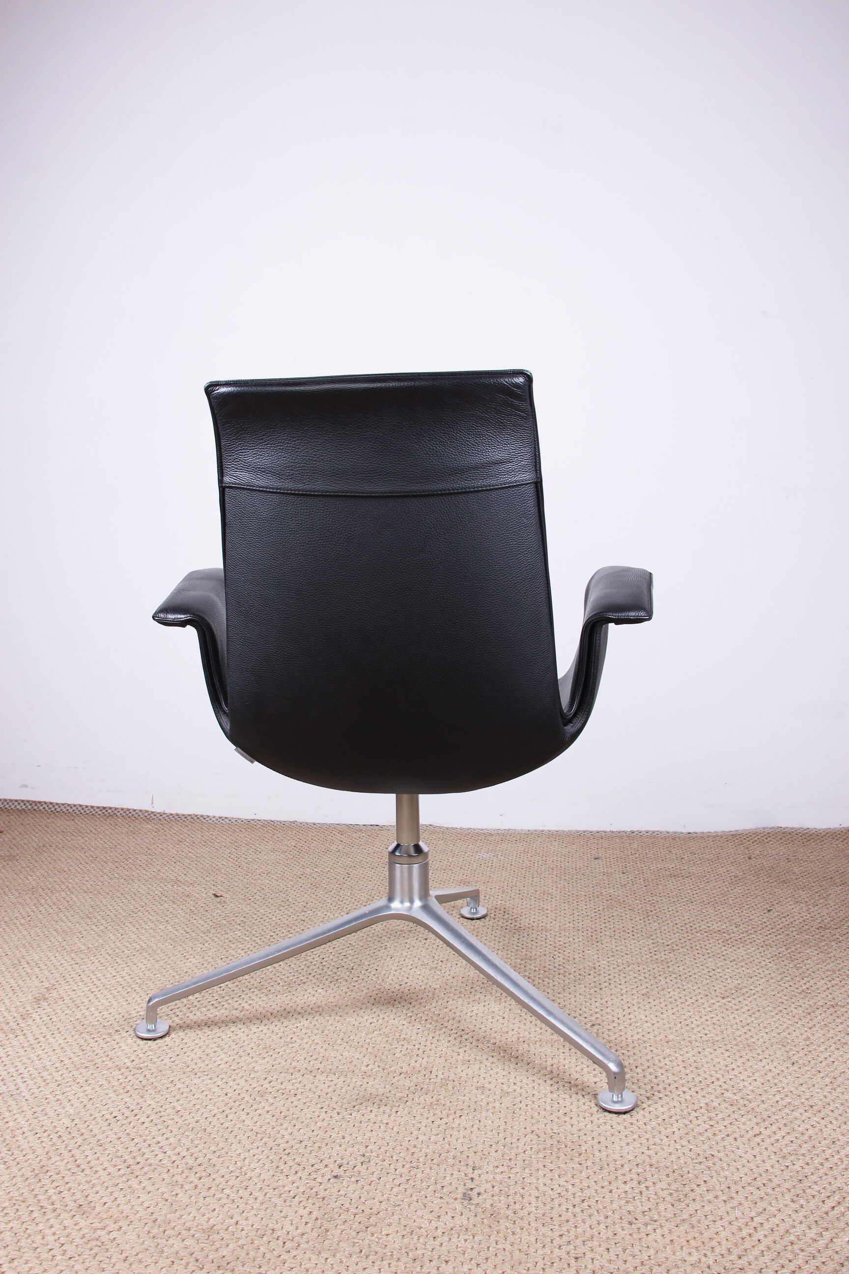 Danish armchair in Leather and Chrome Steel, model FK 6725 or "Tulip chair" by Preben Fabricius.
