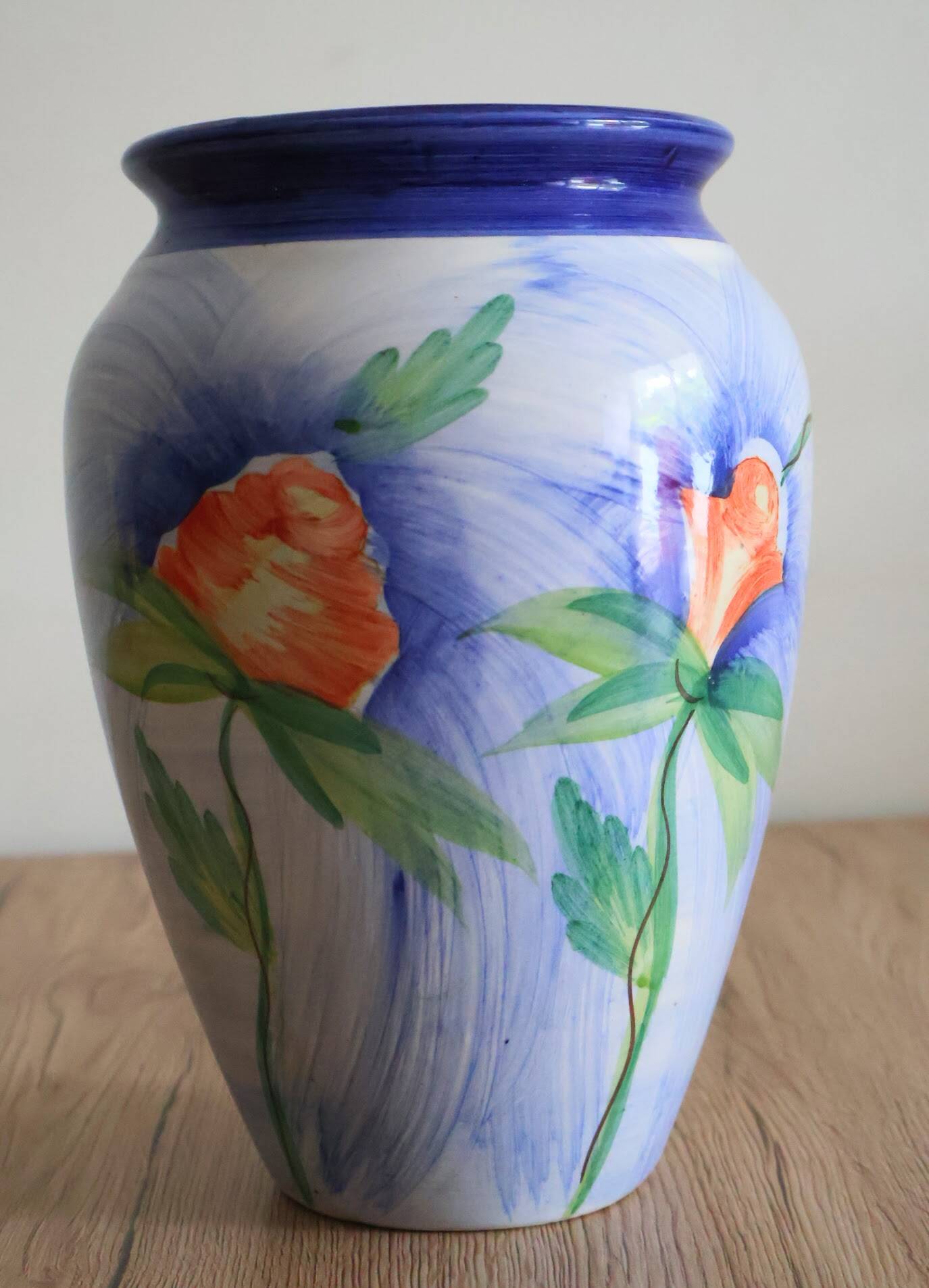 Vase à fleurs en céramique décor floral