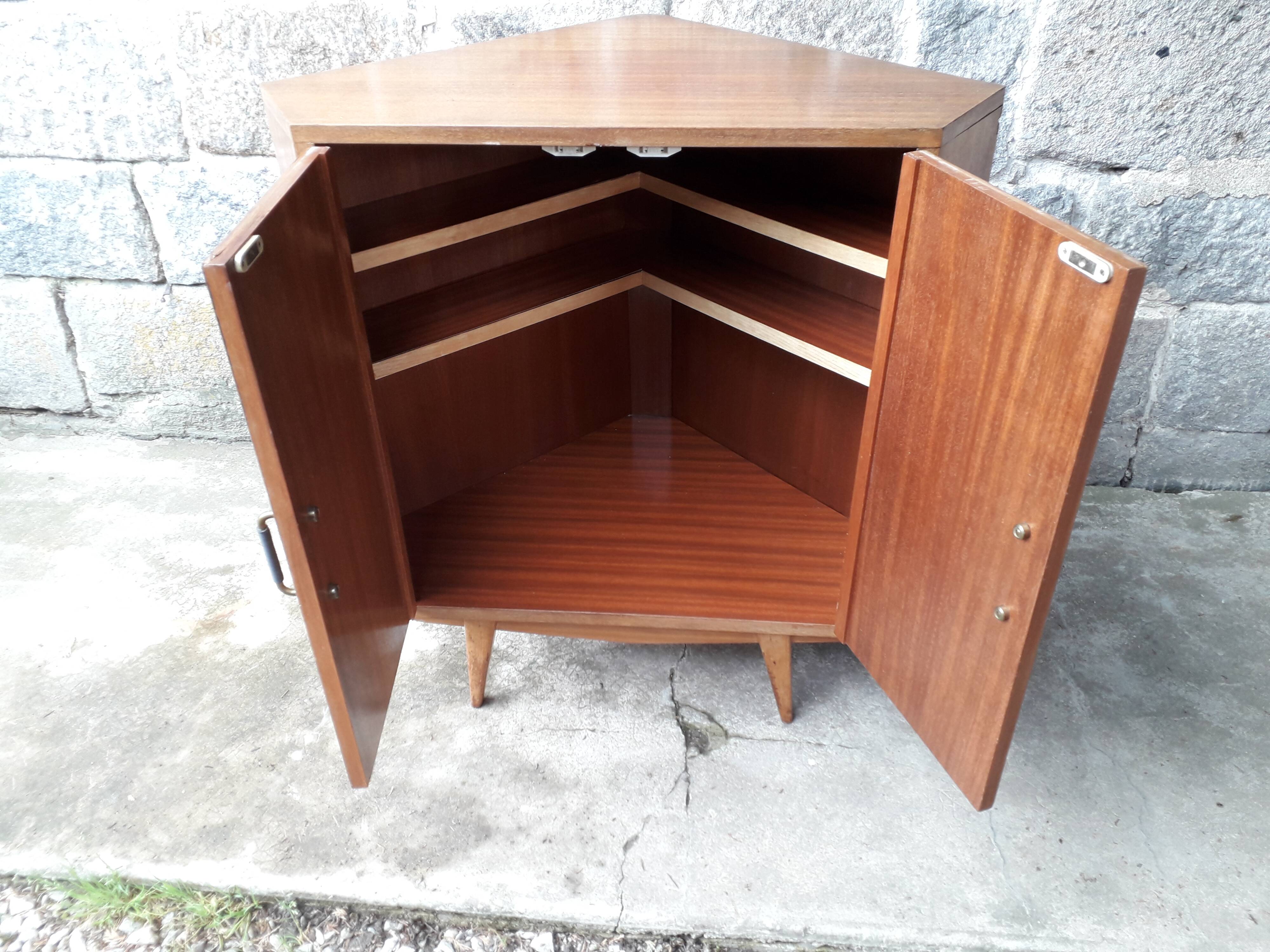Furniture bar corner feet compasses
