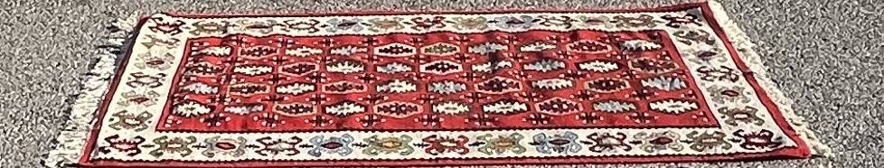 Turkish kilim rug: 1.00 x 1.55 metres
