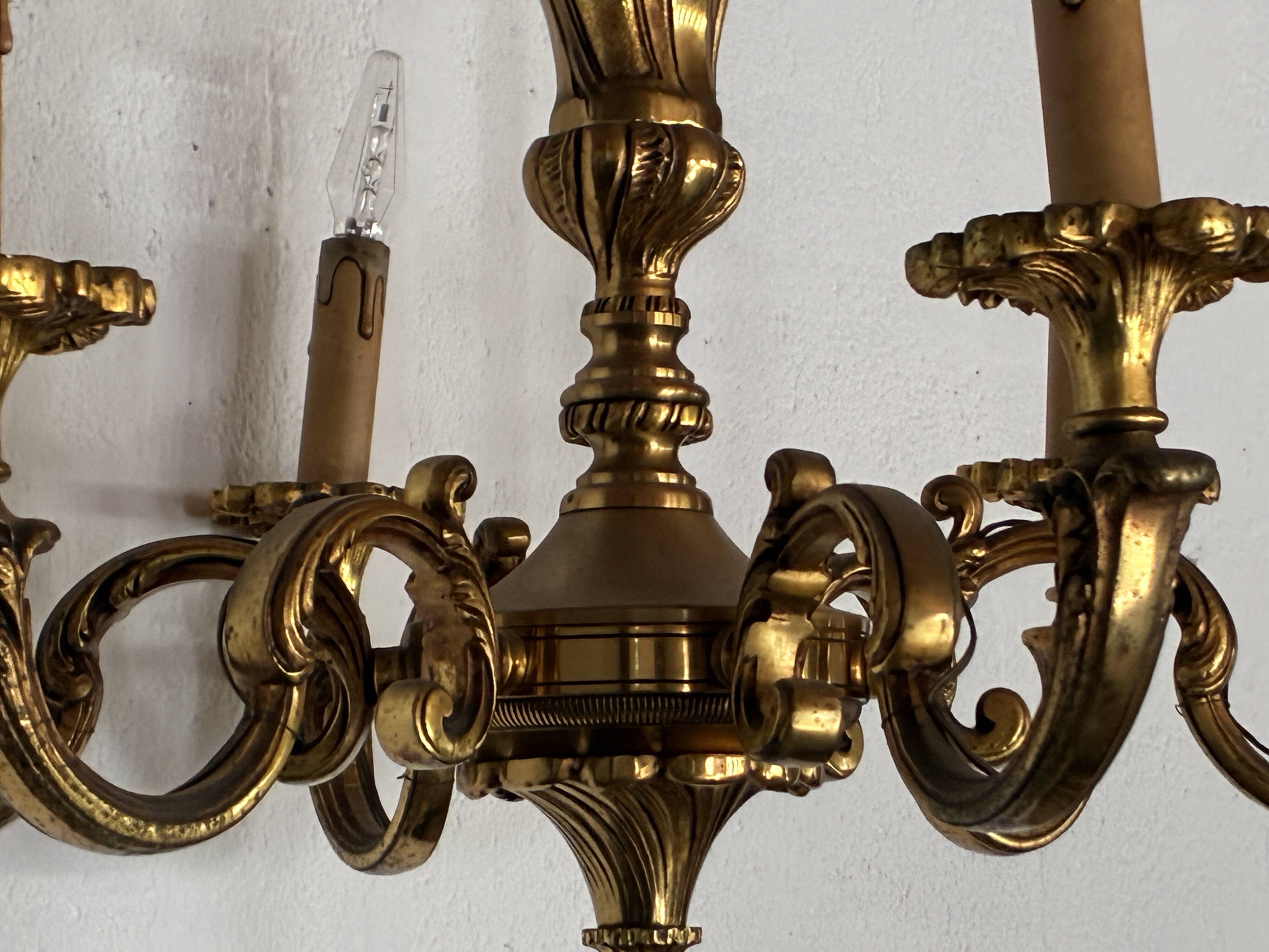 Golden chandelier with 6 branches