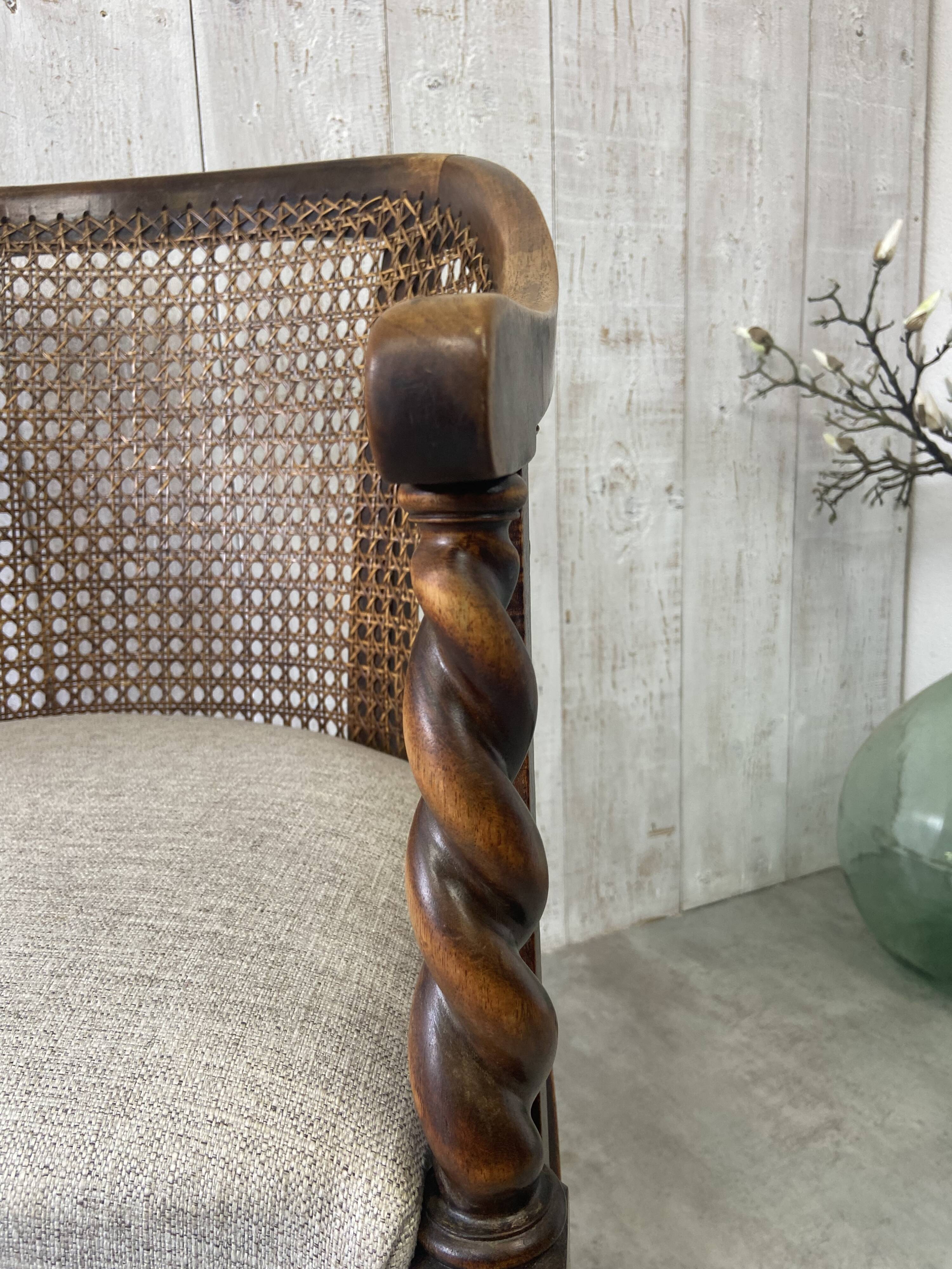 Fauteuil cannage ancien