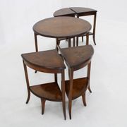 Tables gigognes Art Déco des années 1930 en noyer, Tchécoslovaquie