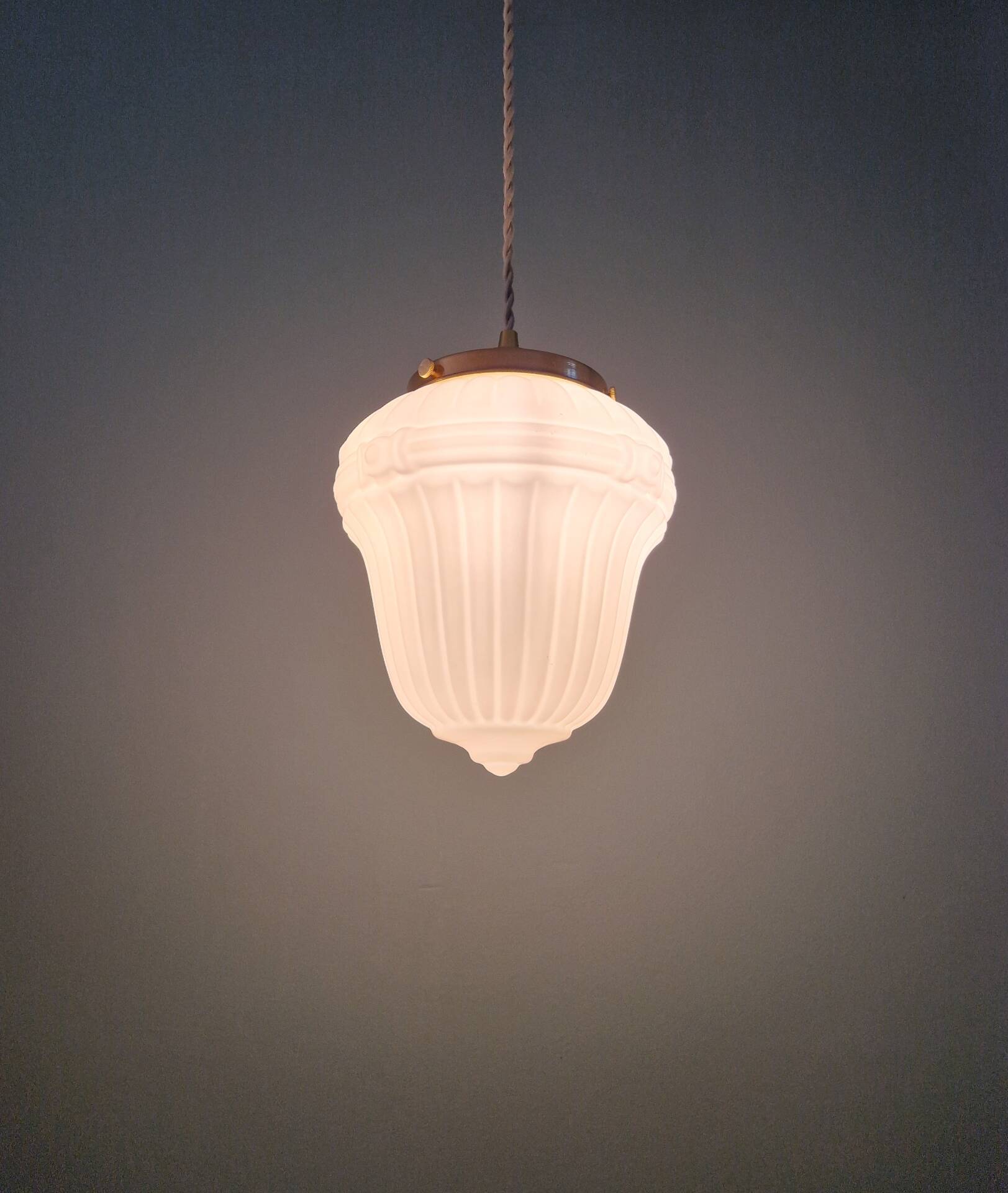 Art Deco suspension in pressed white glass, 1920s-30s.