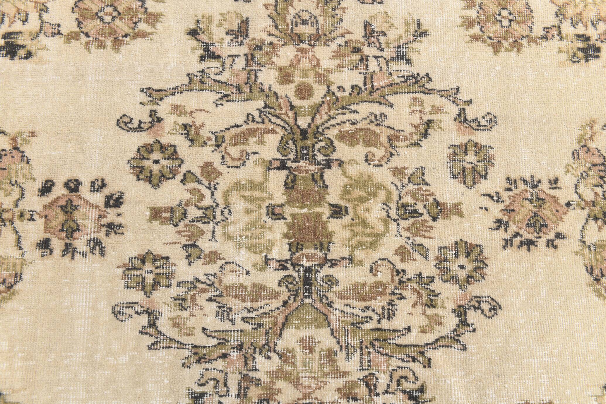 7x9 Cream & Green Floral Pattern Vintage Area Rug, 202x278Cm