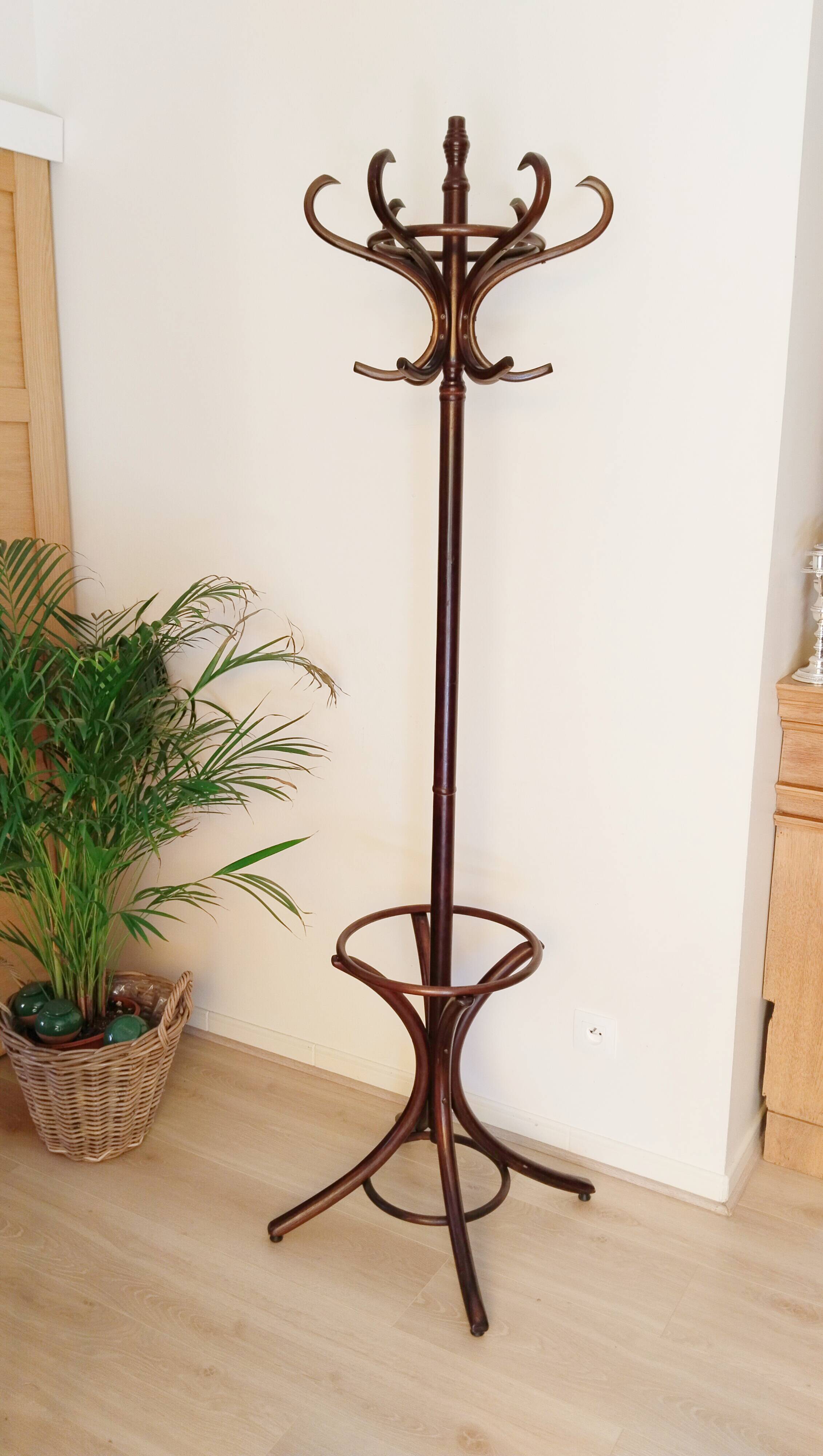 Parrot coat rack, Thonet style, Baumann, turned wood, 1950s