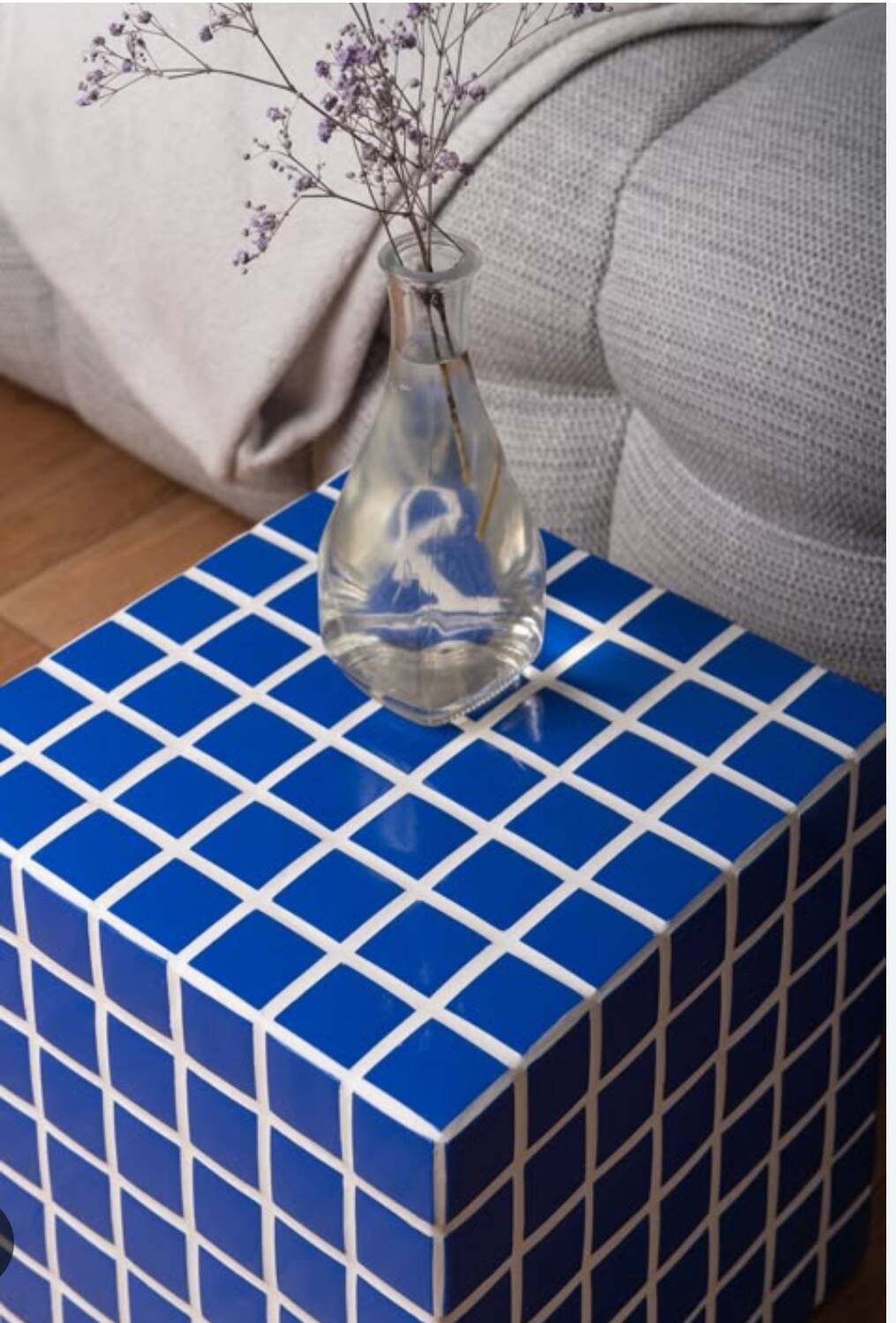 Occasional furniture