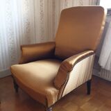 Fauteuil crapaud satin doré