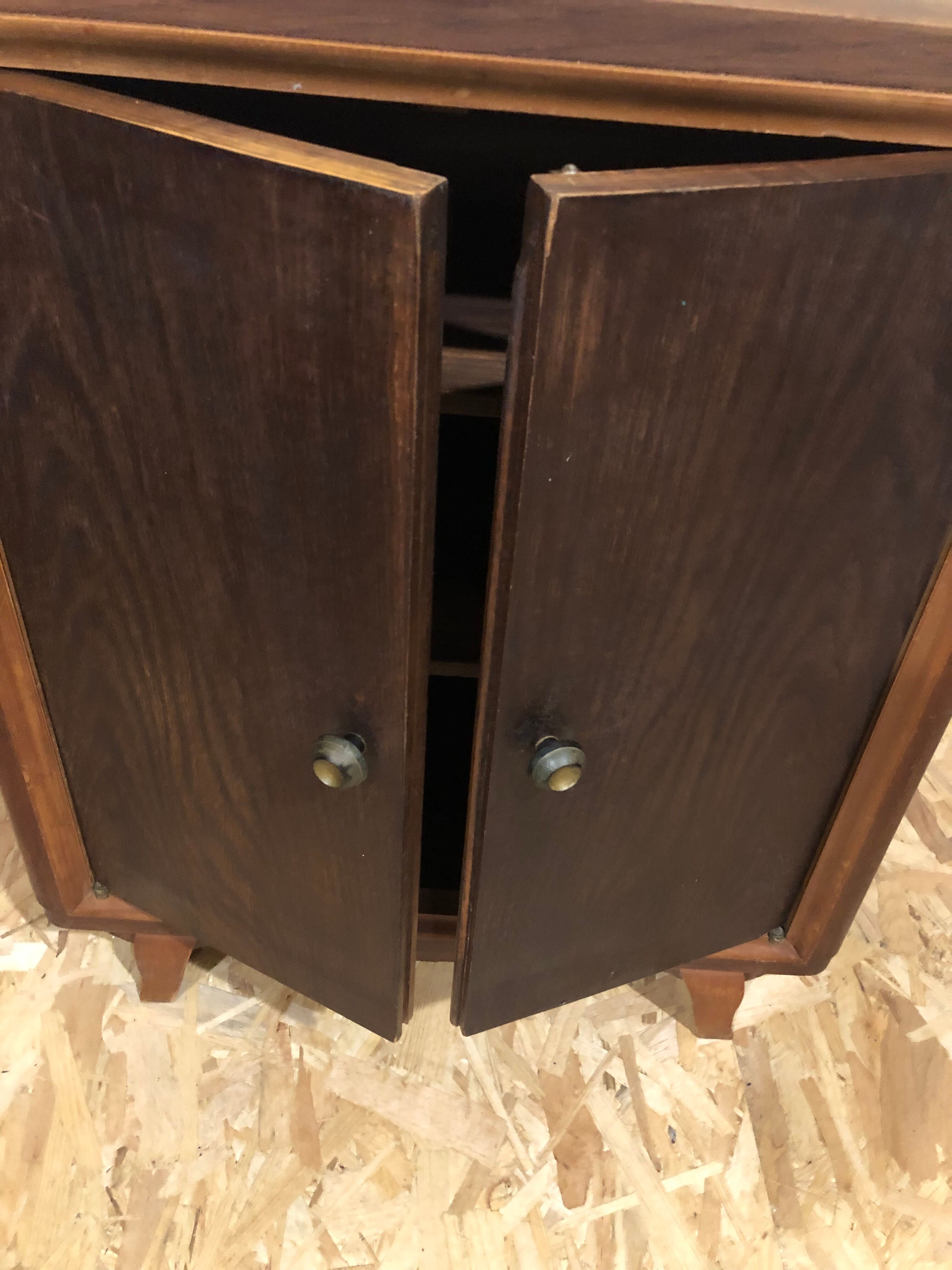 Meuble d’appoint deux portes