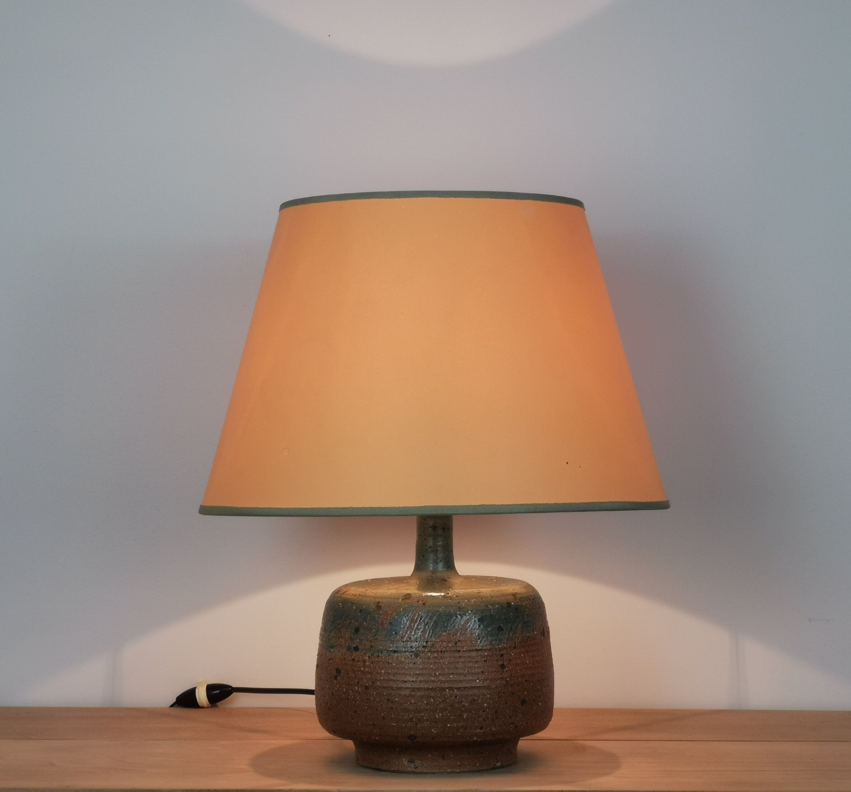 Sandstone lamp