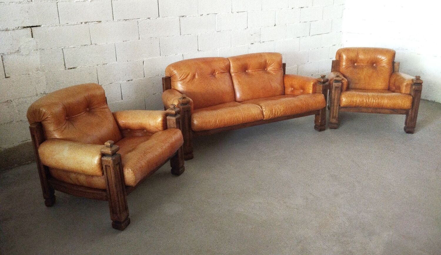 Brutalist leather lounge