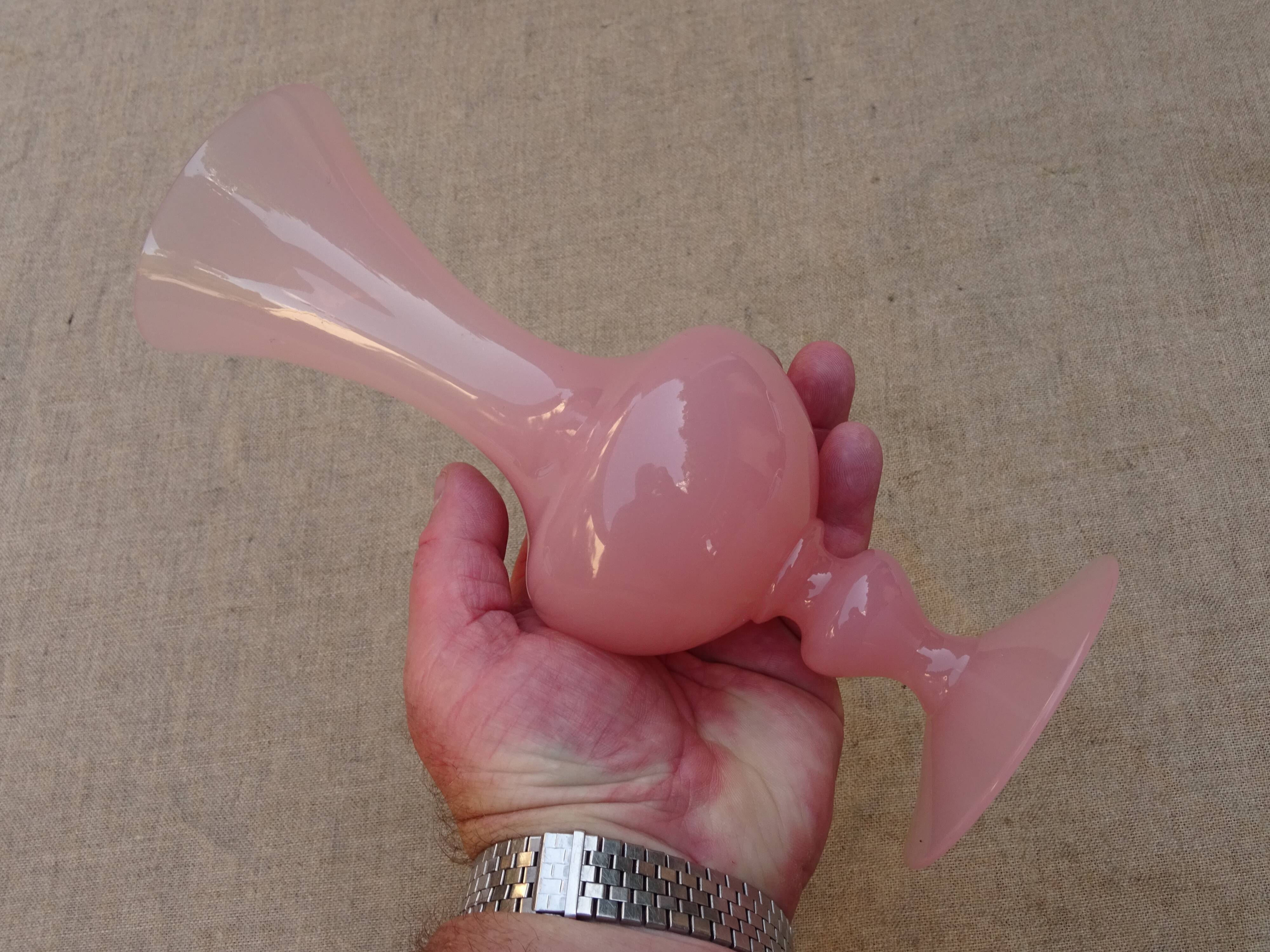 Vase vintage en opaline rose ht 23 cm   ref 219/16