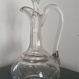Carafe en verre taillé