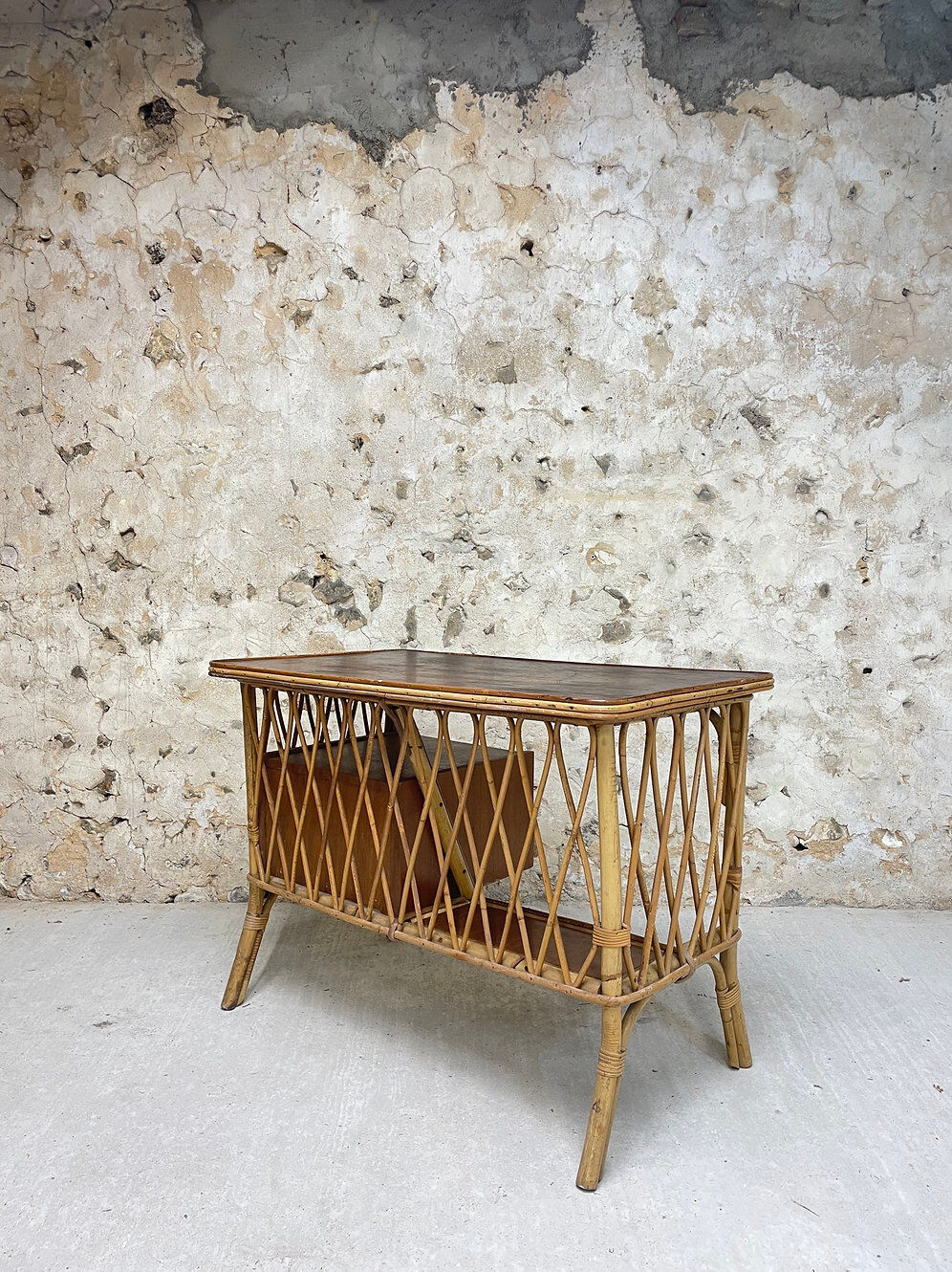 Bureau rotin