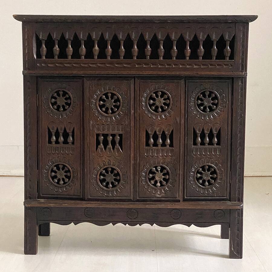 Meuble de maitrise breton 1950